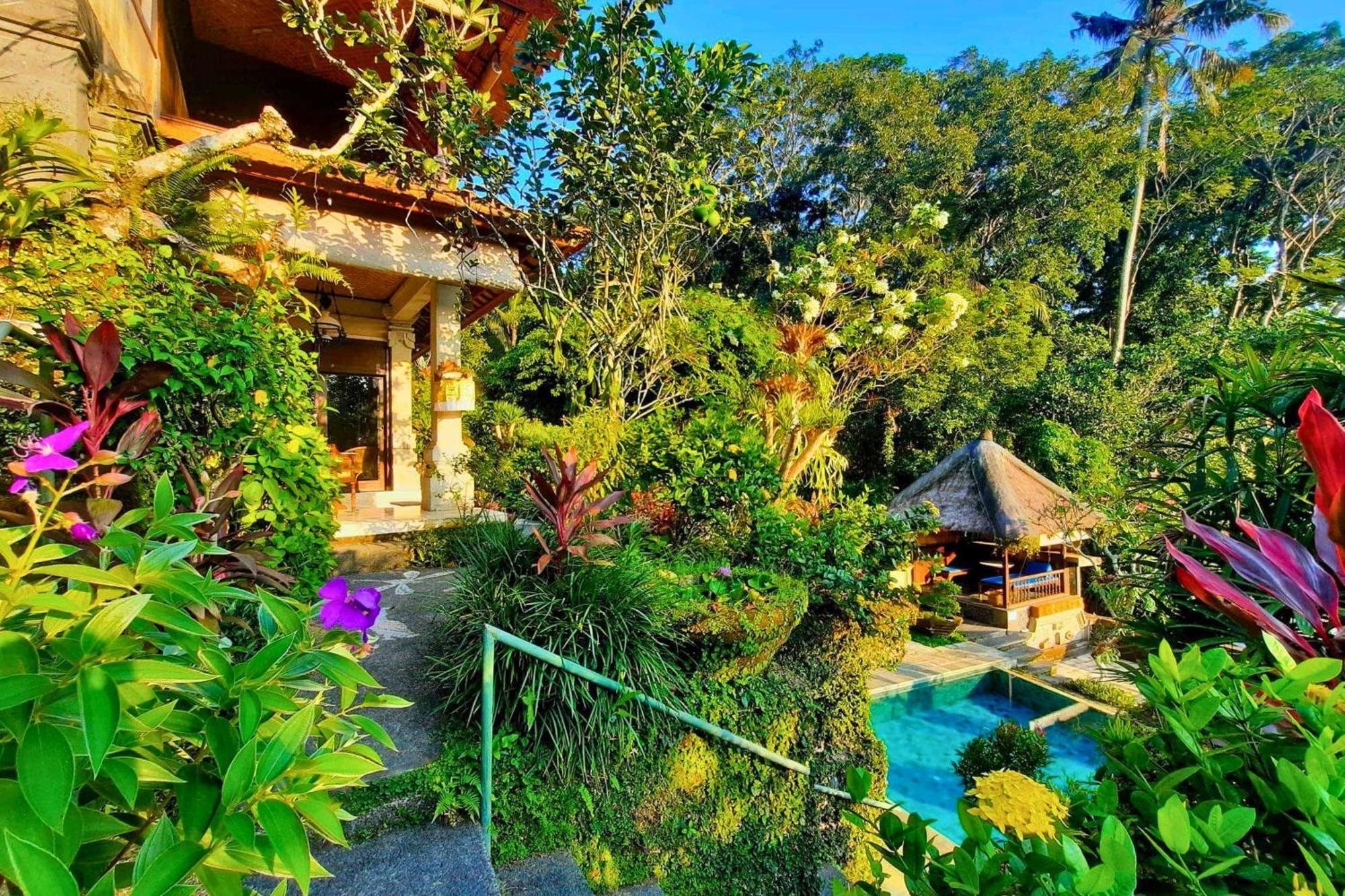 Ishwari 1 Bedroom Deluxe Garden Zn234