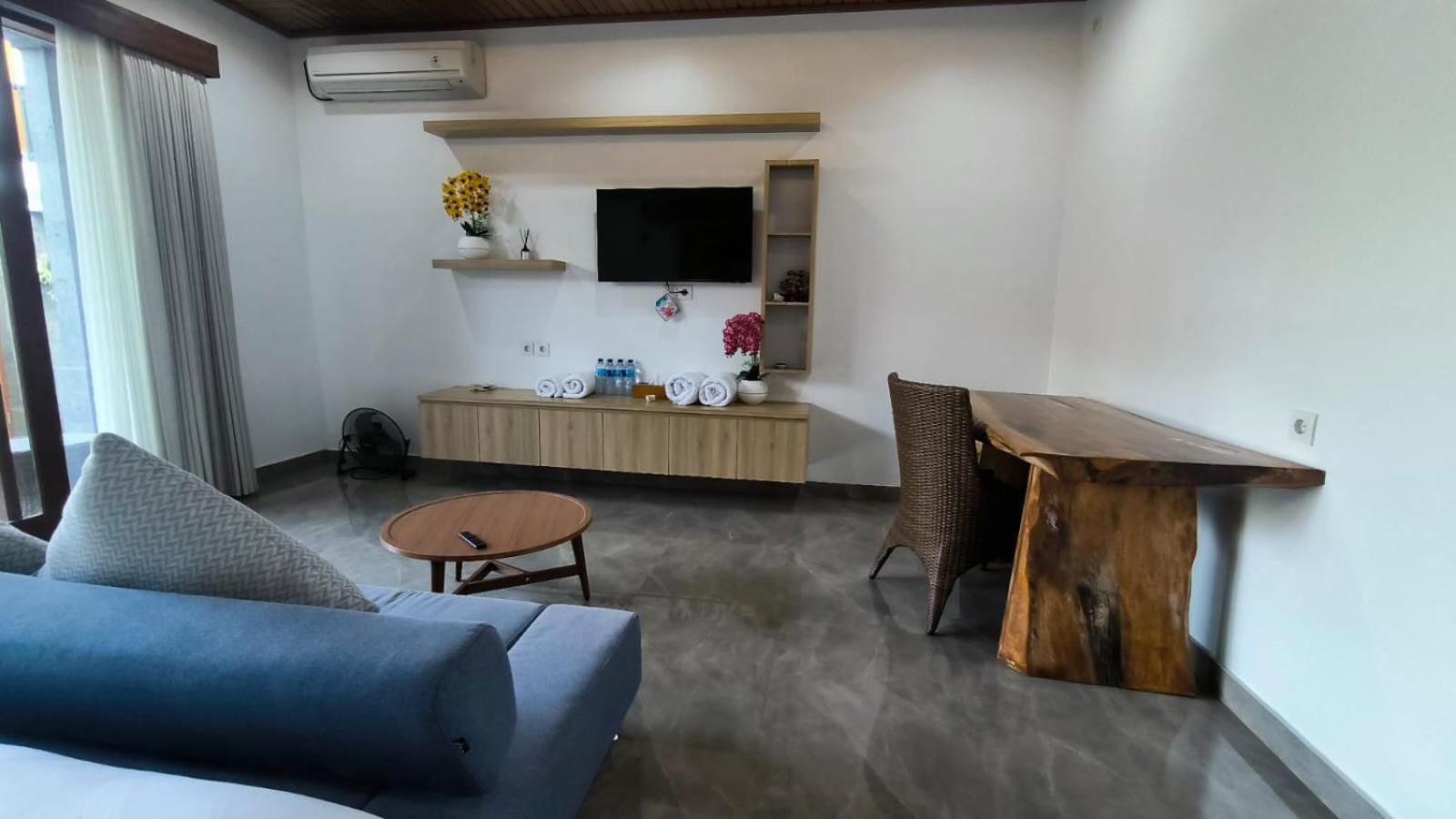 Ku Villa