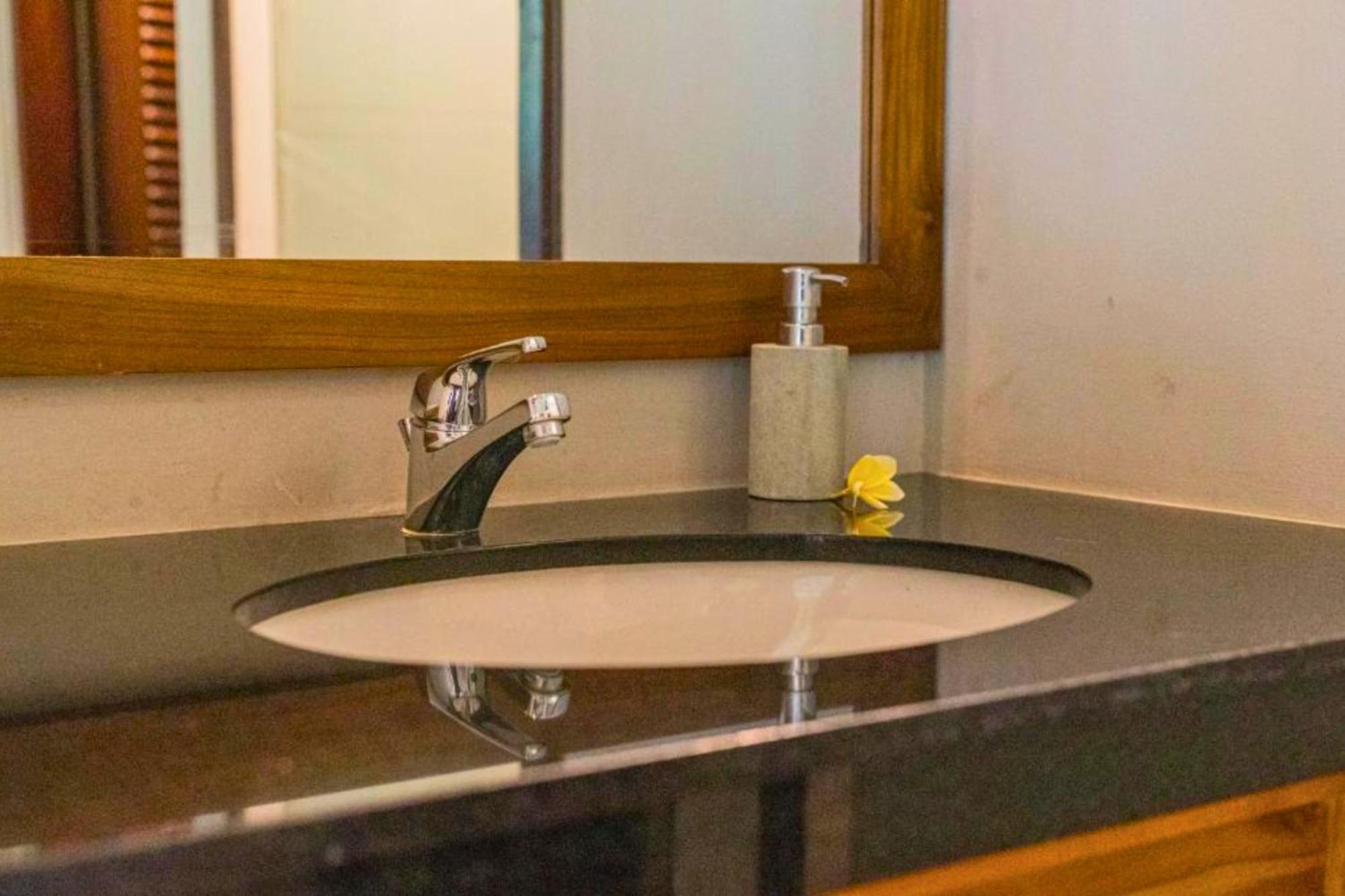 Nandanaa 1 Bedroom With Garden View Zn246