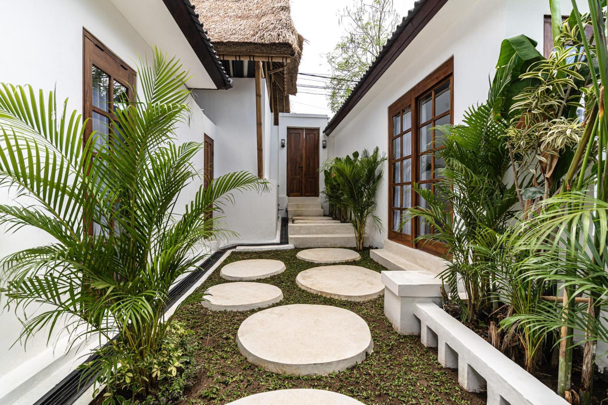 Hanging Gardens By Evdekimi Ubud (Bali)