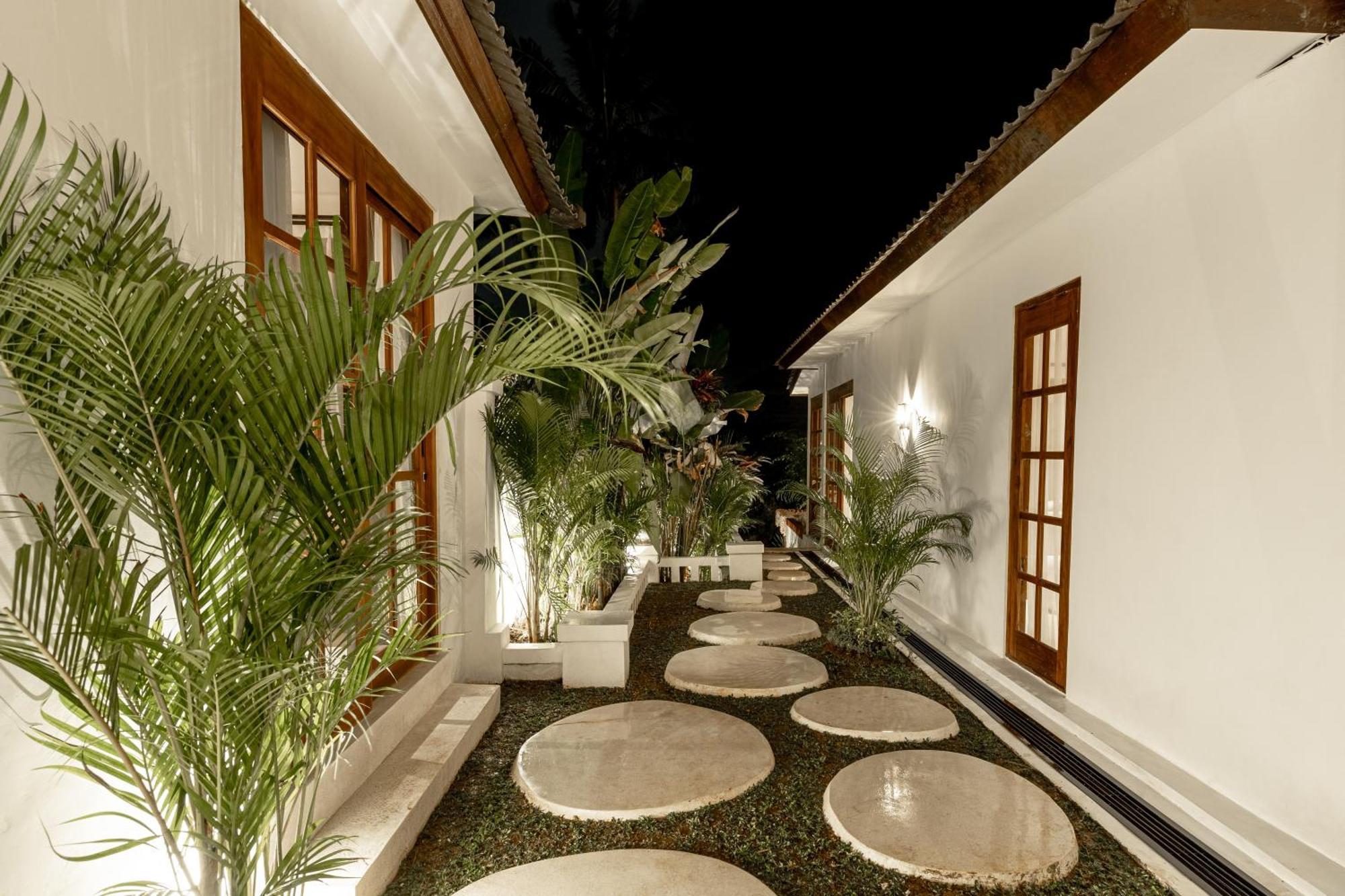 Hanging Gardens By Evdekimi Villa Ubud (Bali)