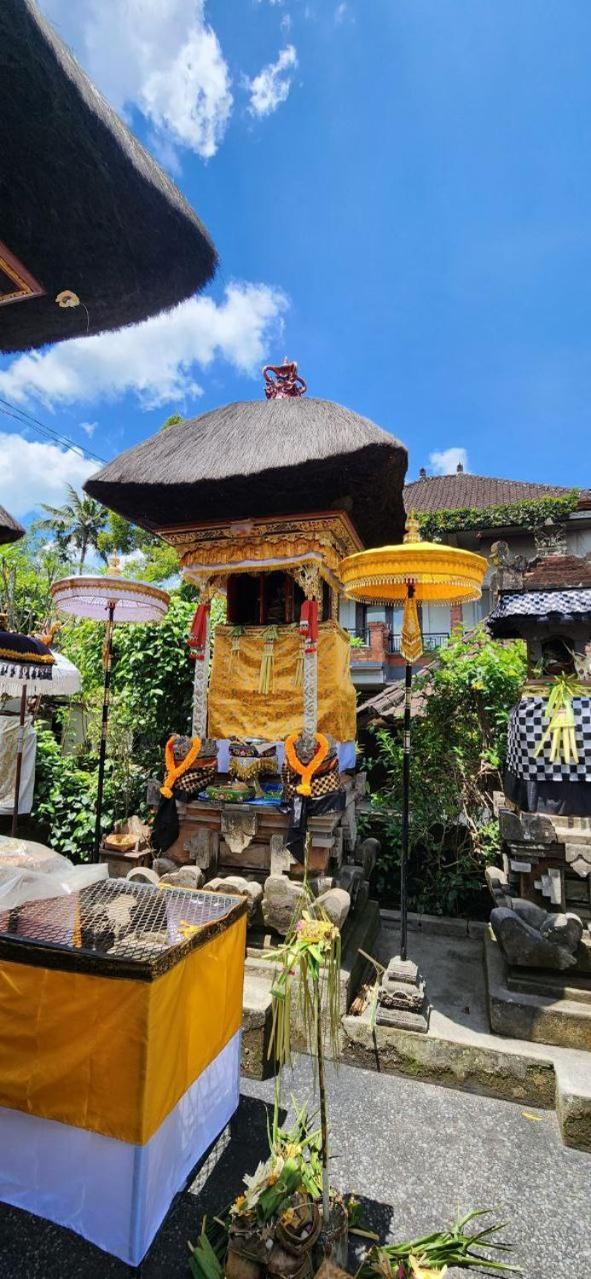 Guest house Yobi House *