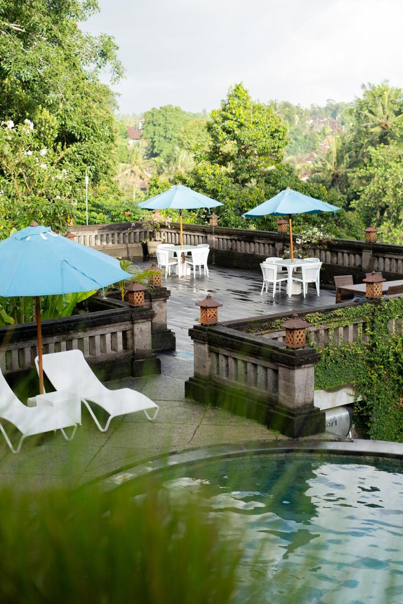Taman liburan Dedari 4*