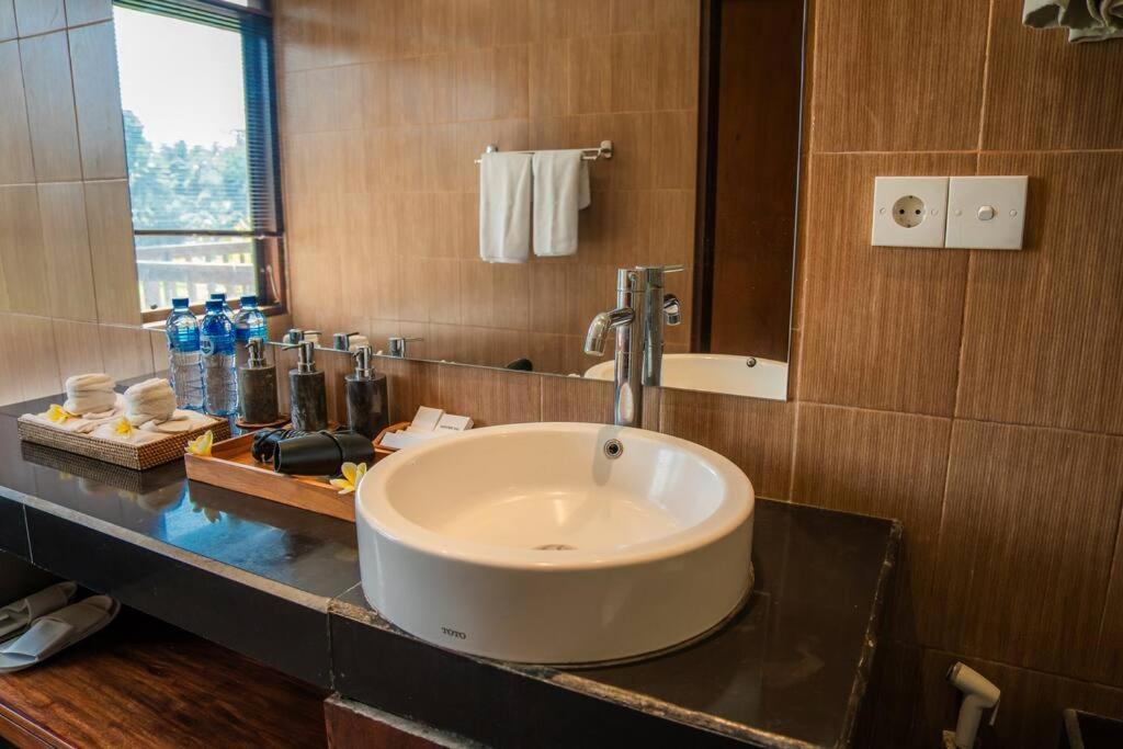 Spacious 2 Bedroom Private Pool *