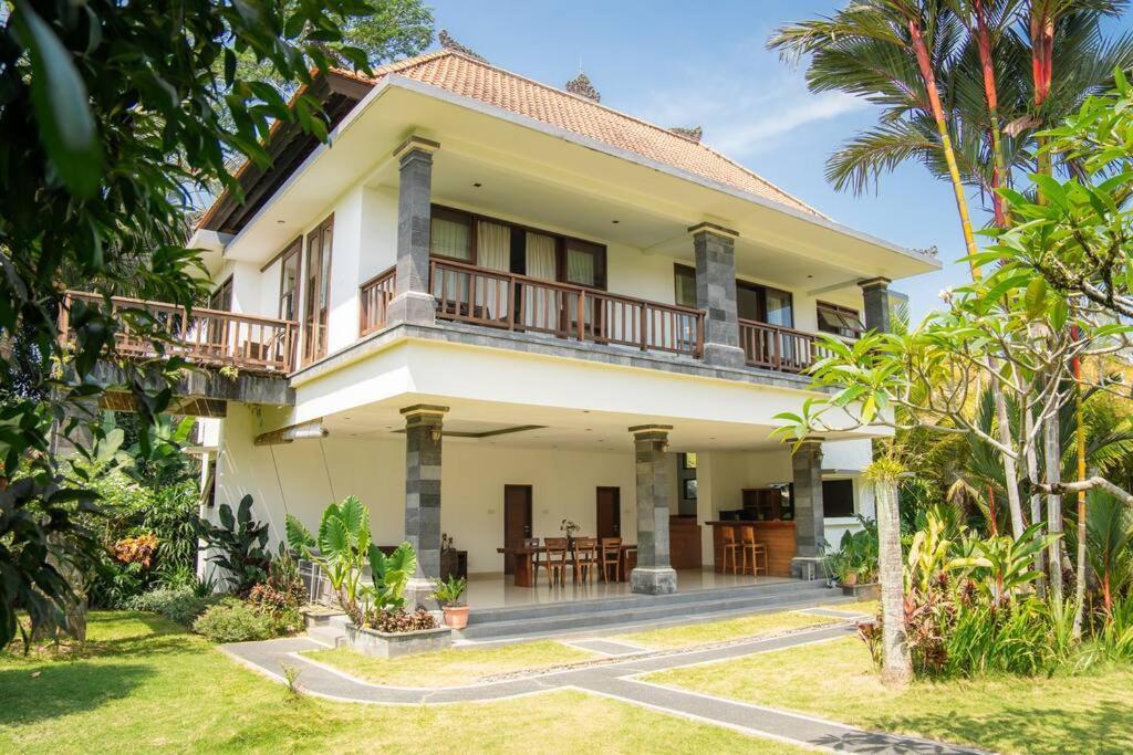 Spacious 2 Bedroom Private Pool Ubud (Bali)