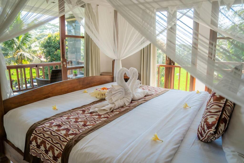 Villa Spacious 2 Bedroom Private Pool *