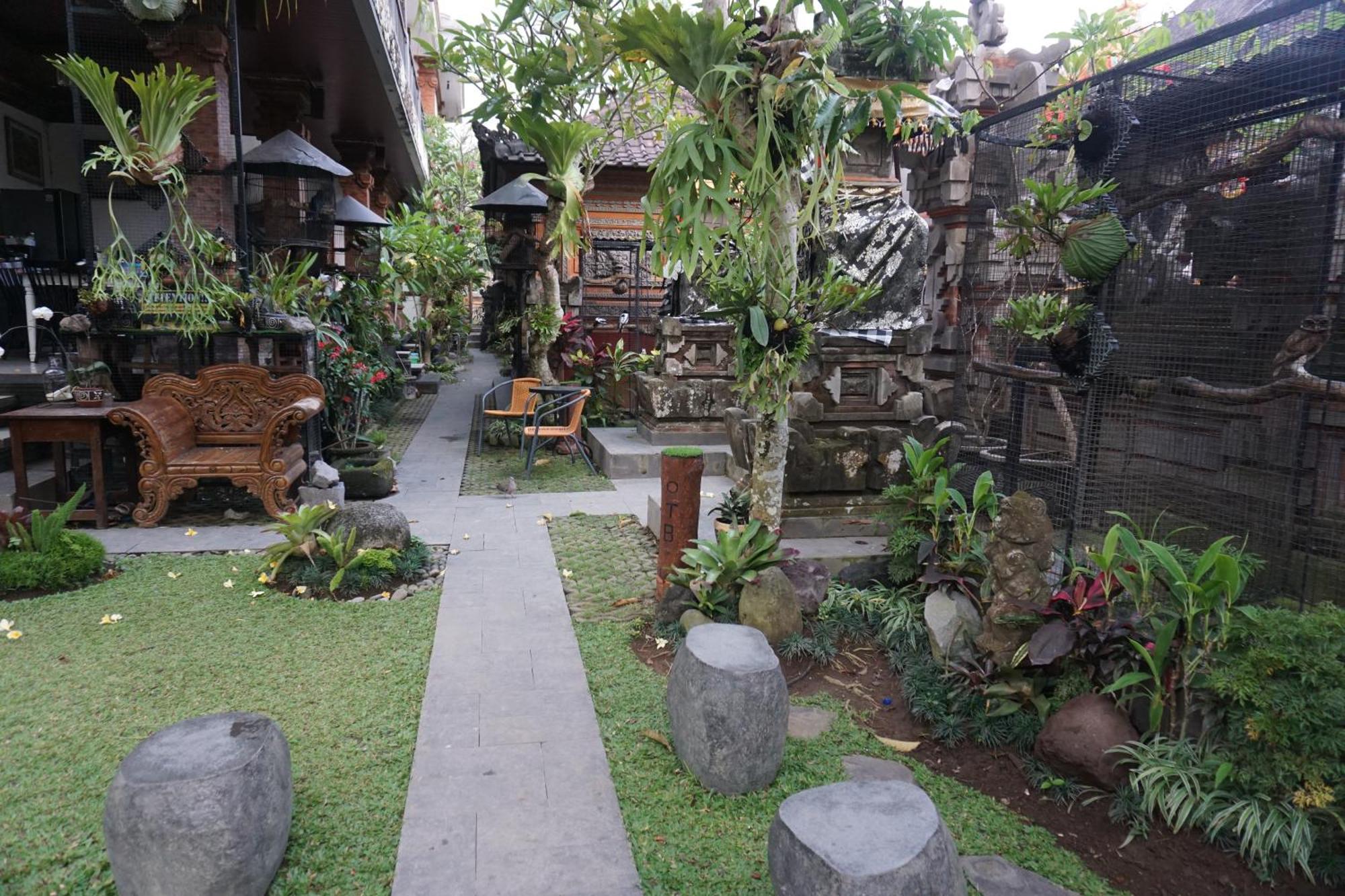 Liyer Spirit House