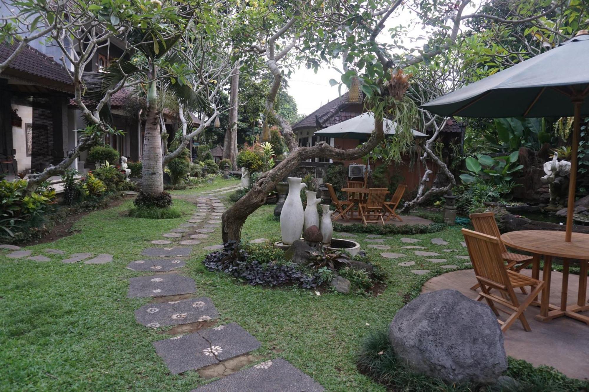 Liyer Spirit House 3*