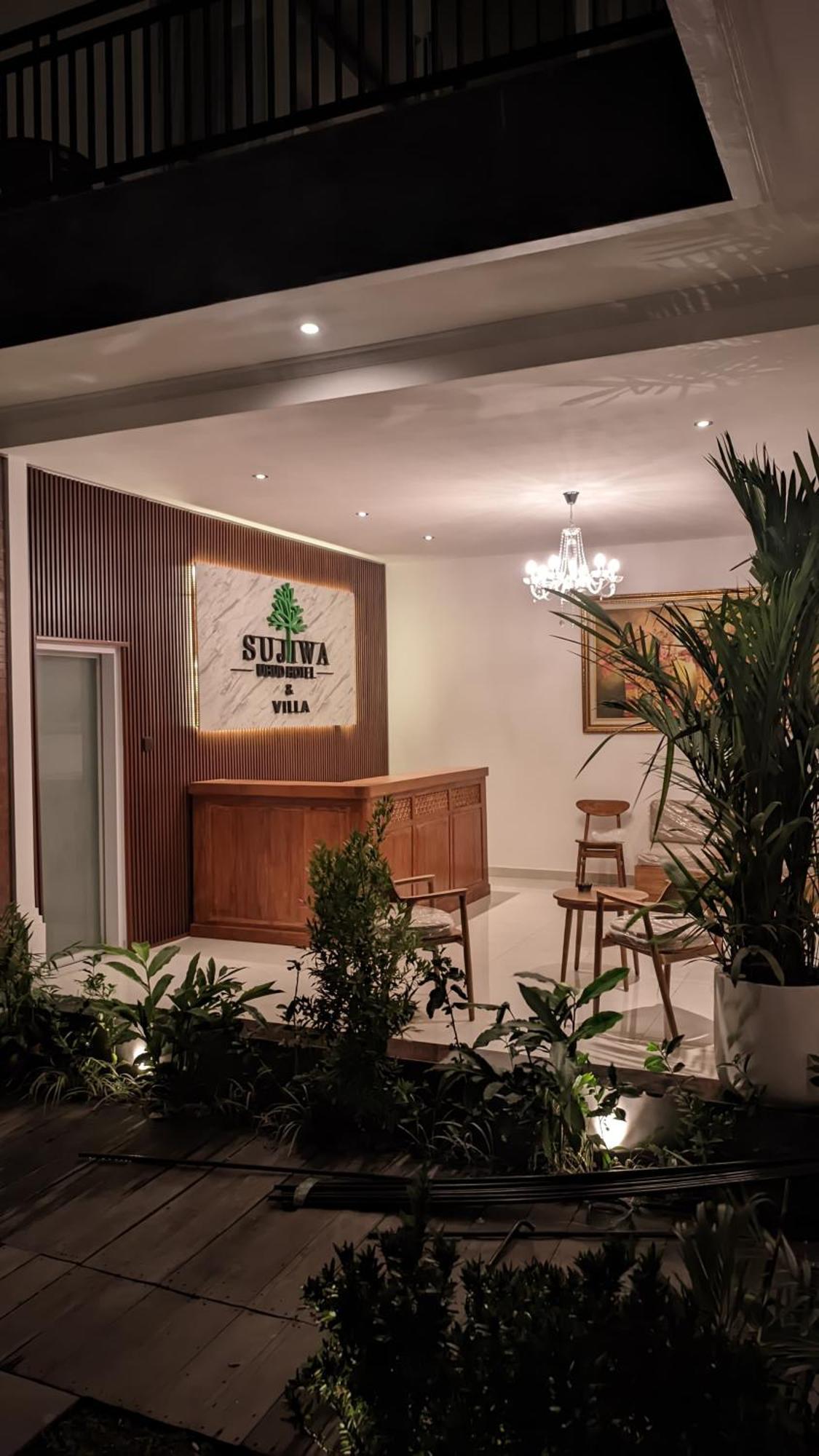 Sujiwa & Hotel Ubud