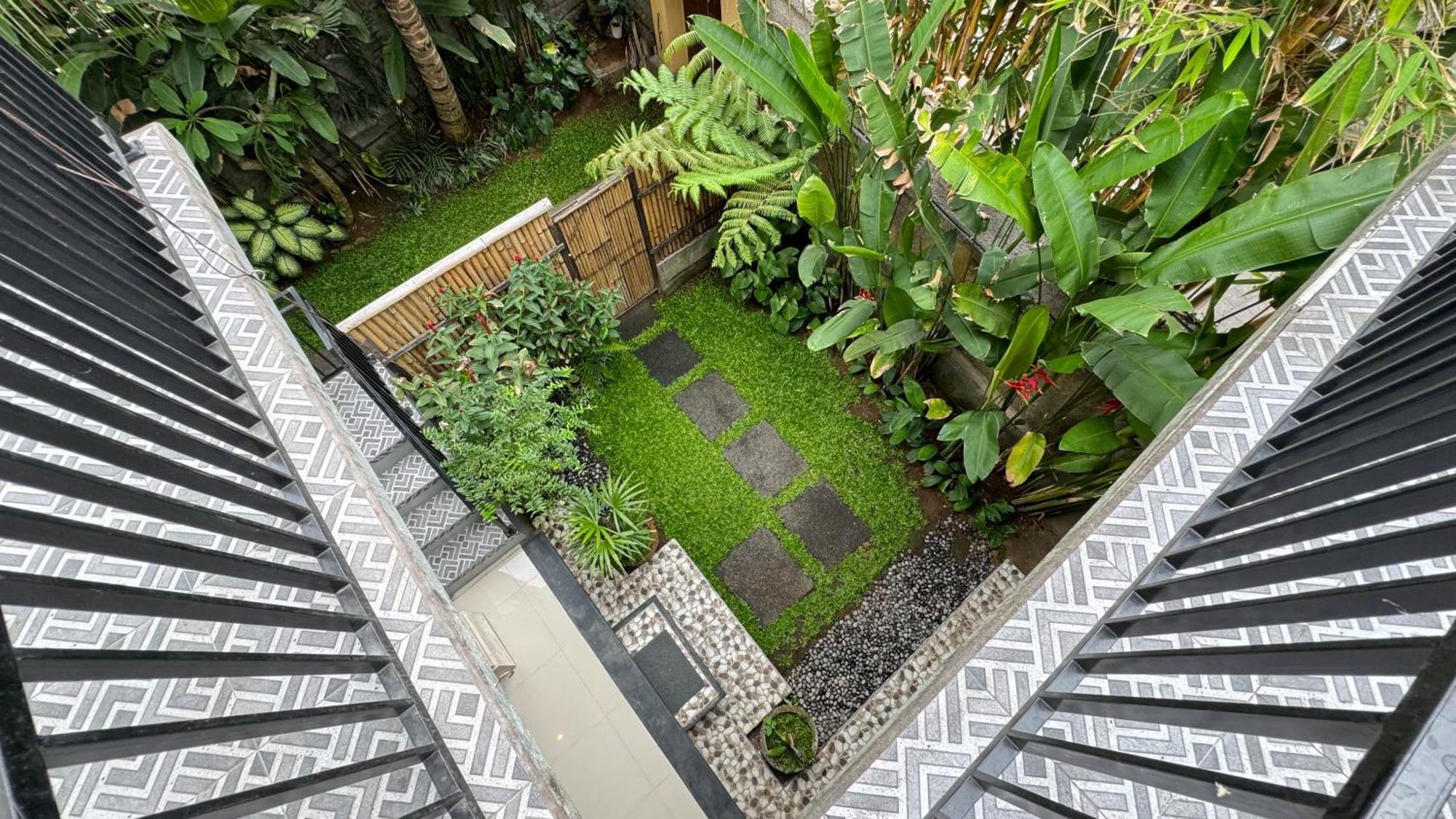 Puspa Bali