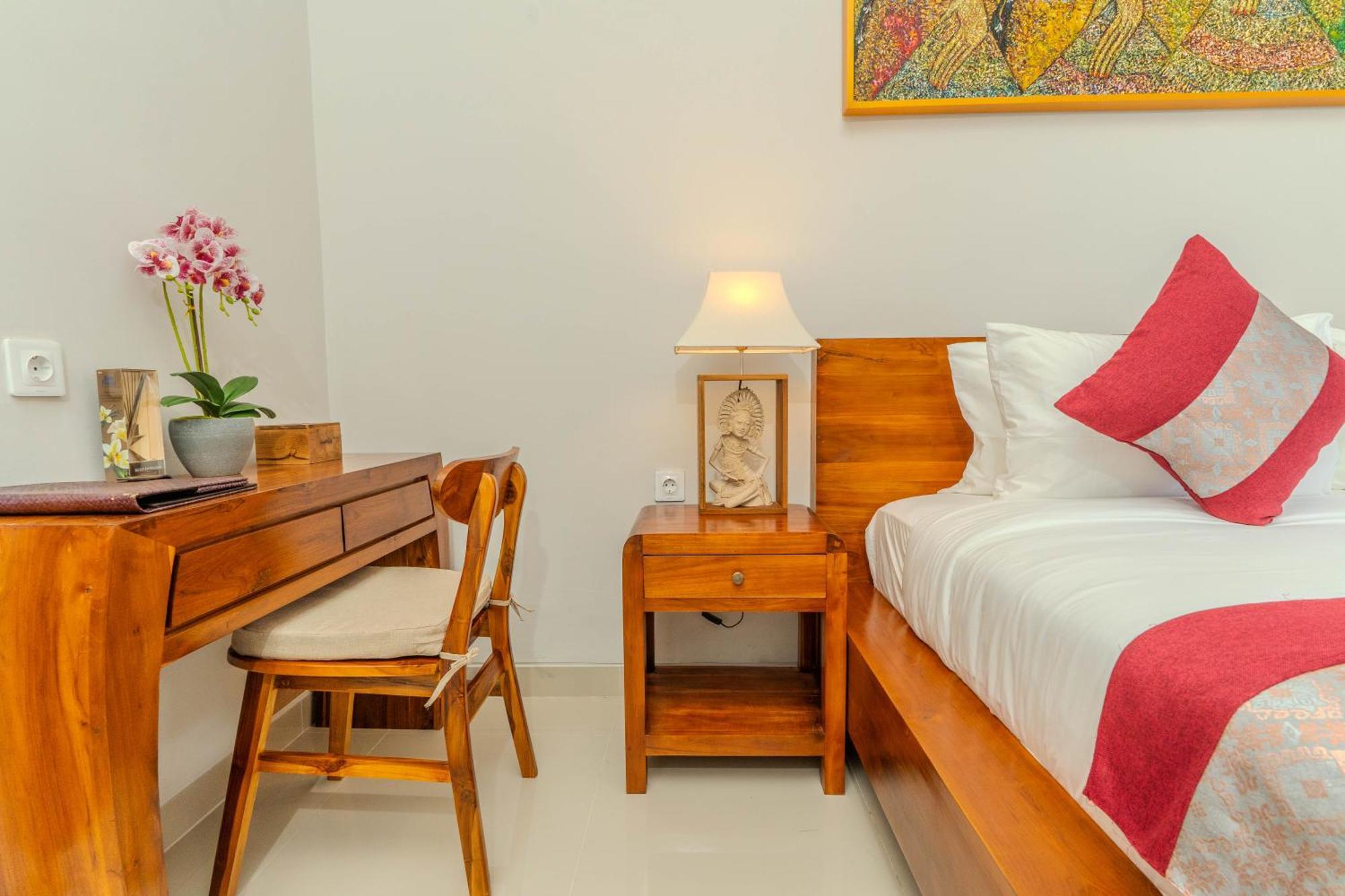 Acarya Villa