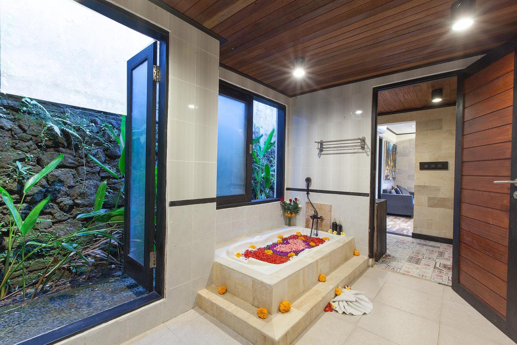 Green Living Villa