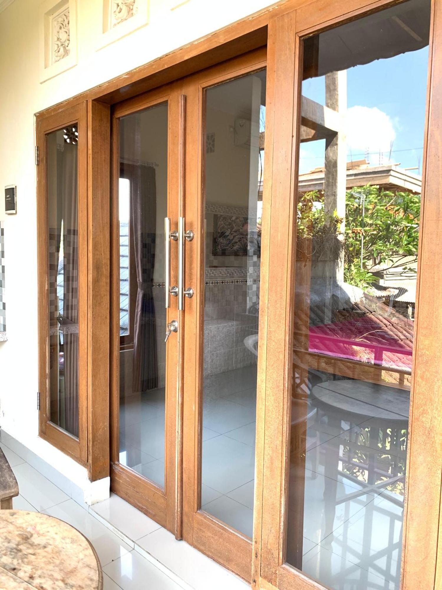 Guest house Bagus *
