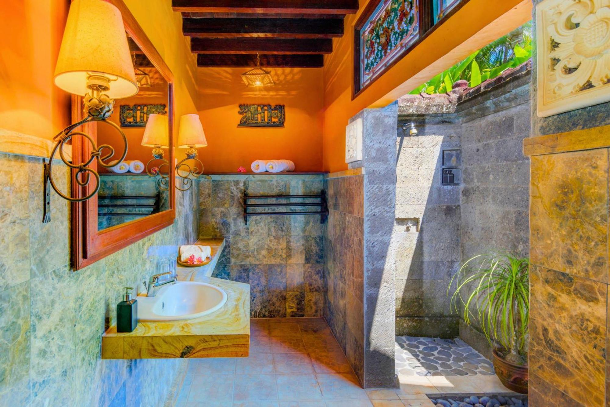 Villa Danapati 4 Bedroom Private Pool Zn258 Ubud (Bali)