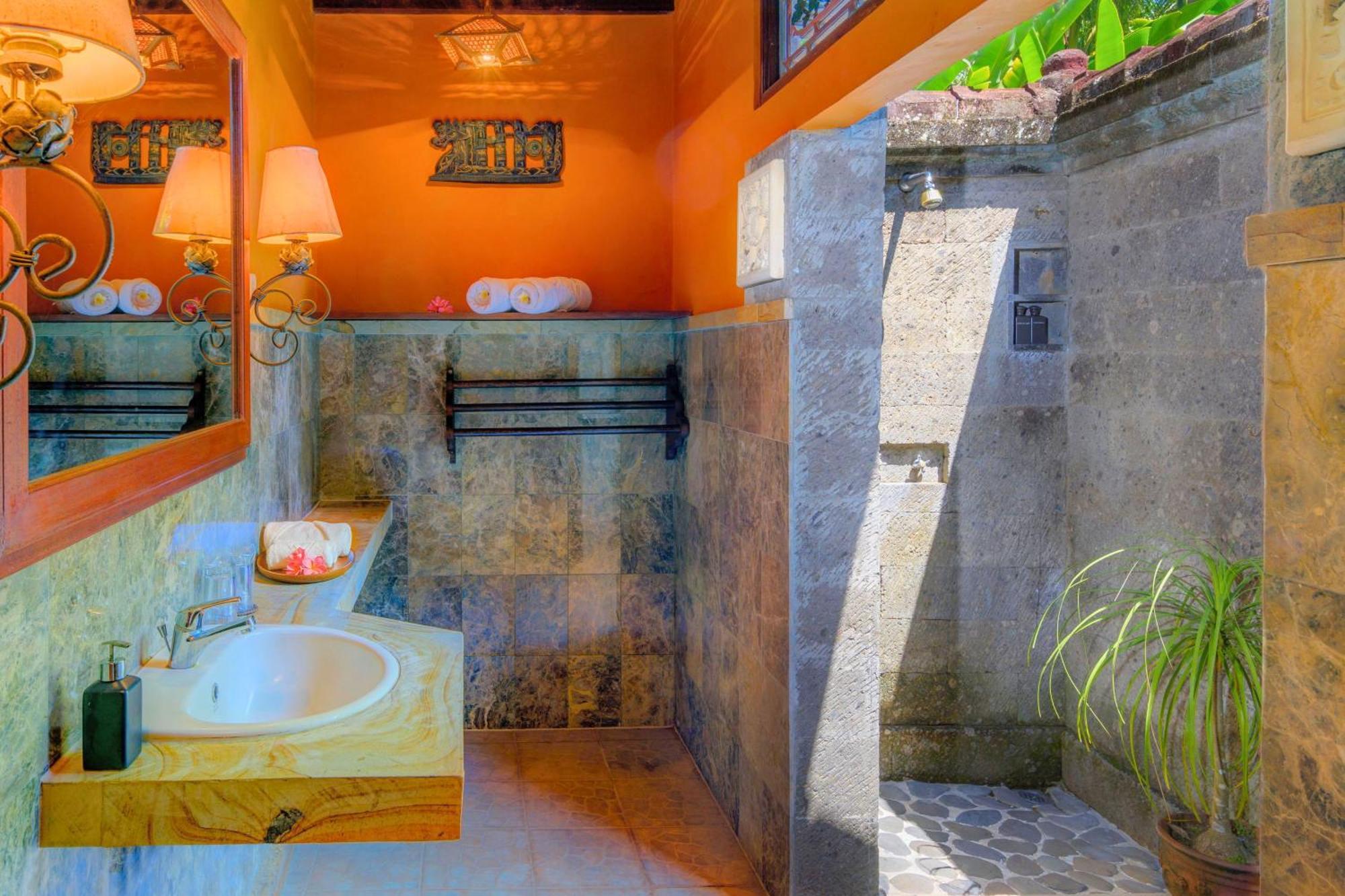 Villa Danapati 4 Bedroom Private Pool Zn258 *