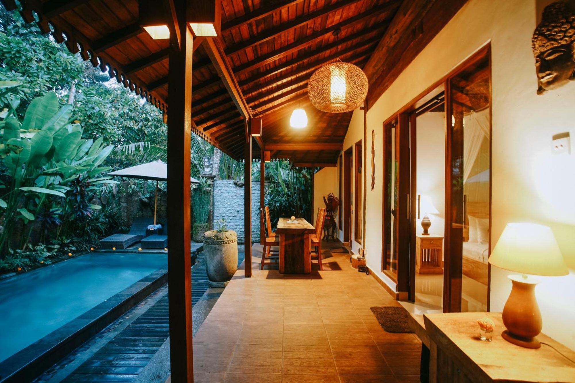 Private With Nature Atmosphere By Dino *