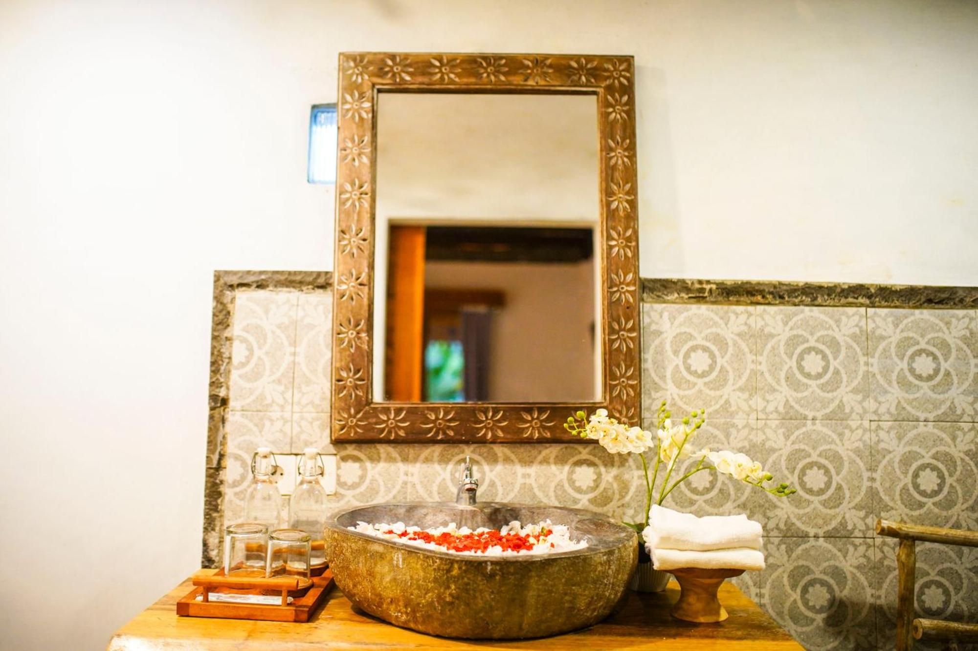 Private With Nature Atmosphere By Dino Ubud
