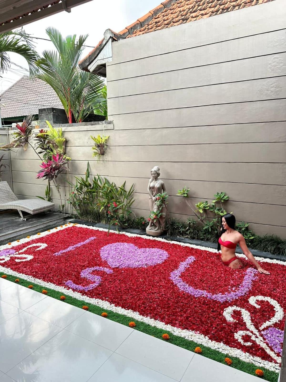 Villa Sri Permana And *