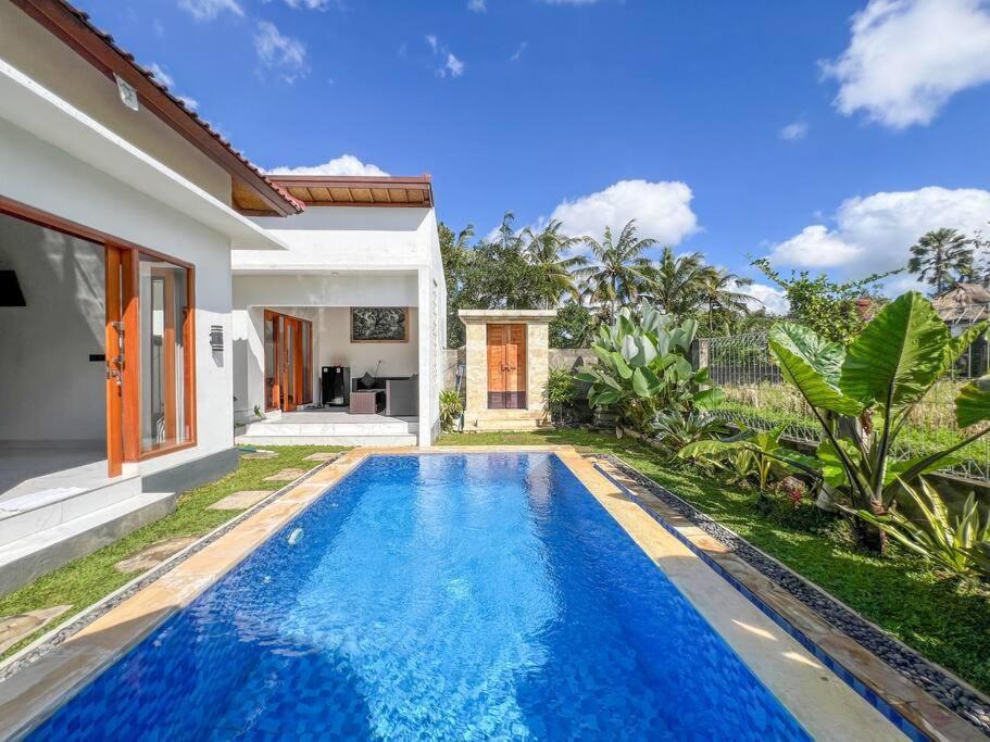 D'carik Villa *