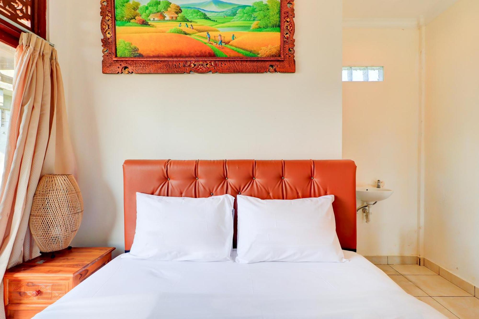 Hostel O Tulasi Near Monkey Forest *