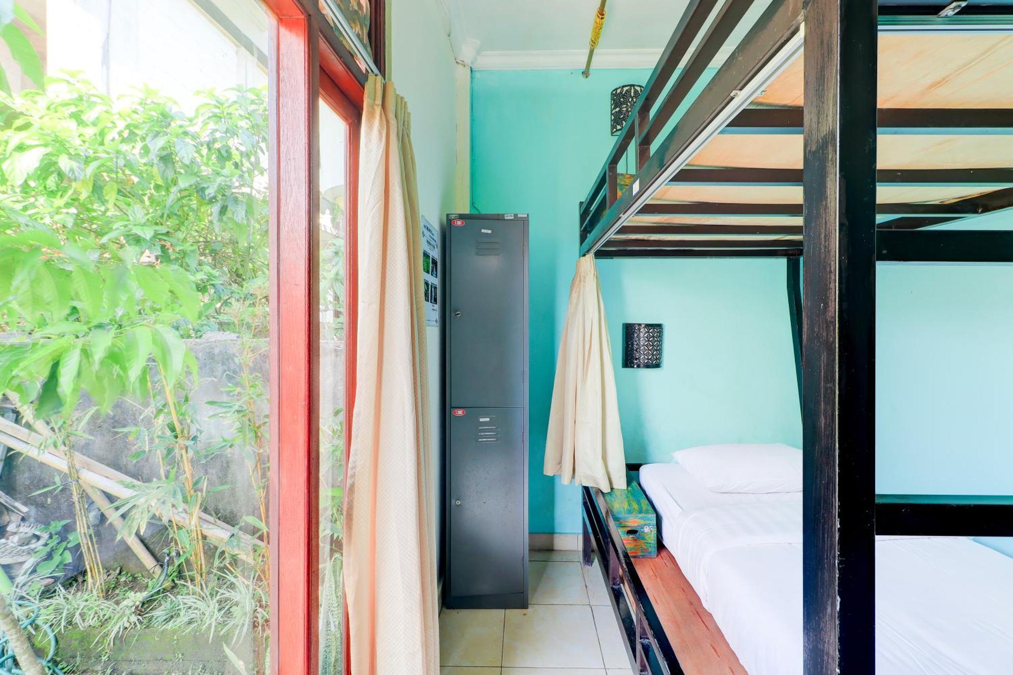 Hostel O Tulasi Near Monkey Forest