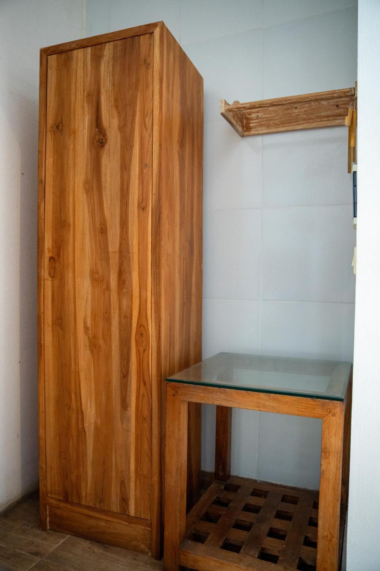 Guest house Kubu Sari *