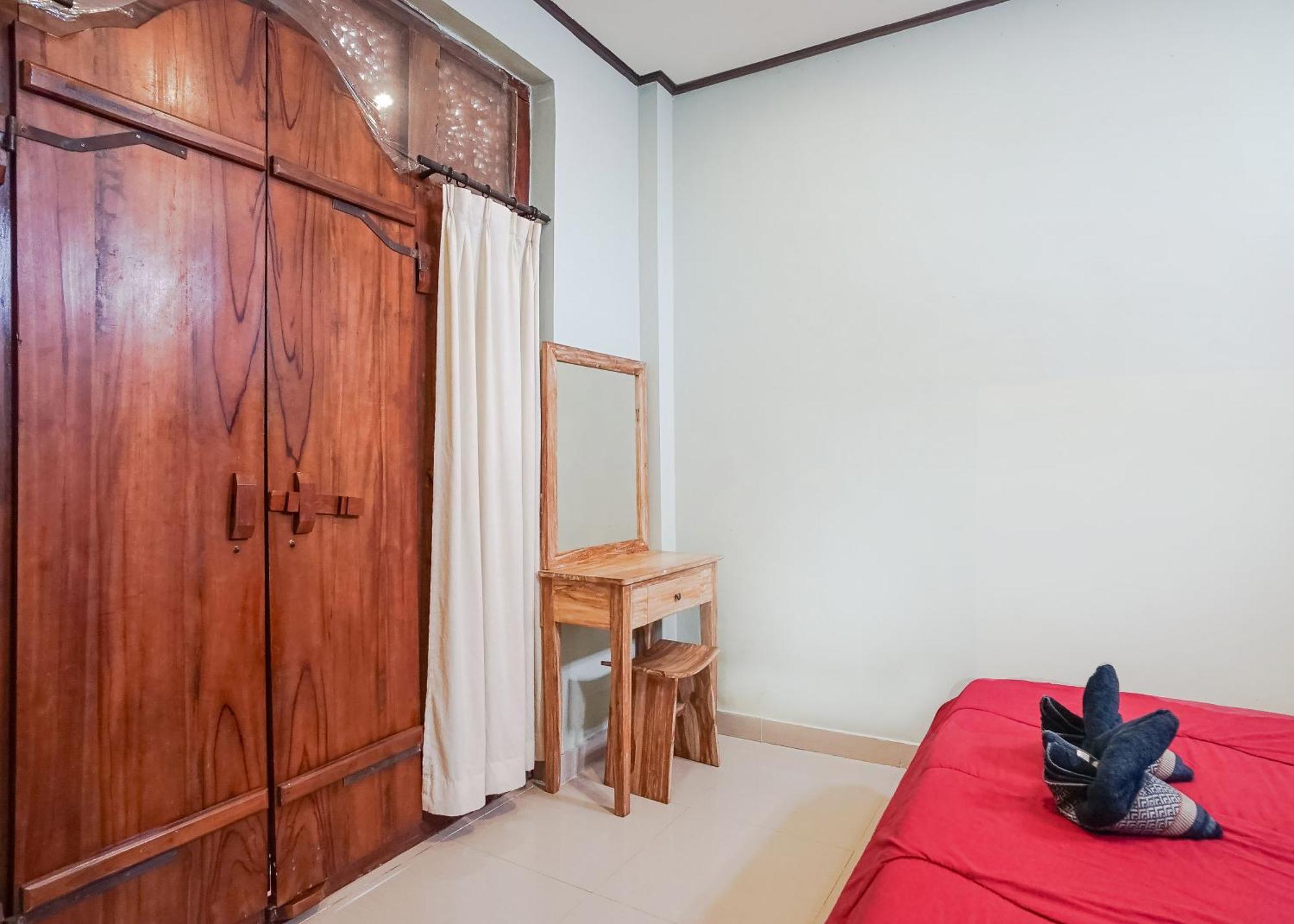 Aurora House Rumah tetamu *