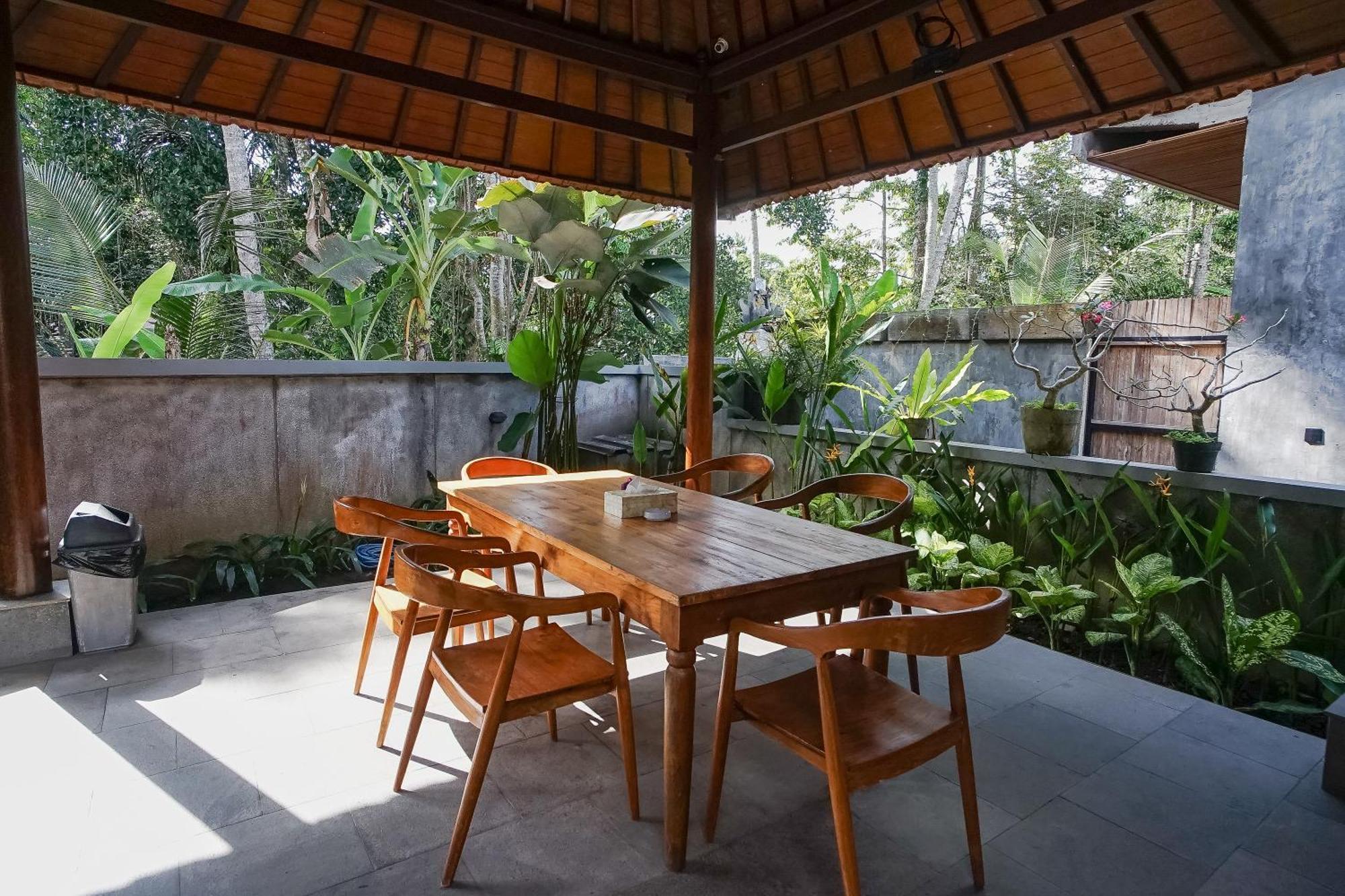 Guest house Toya
