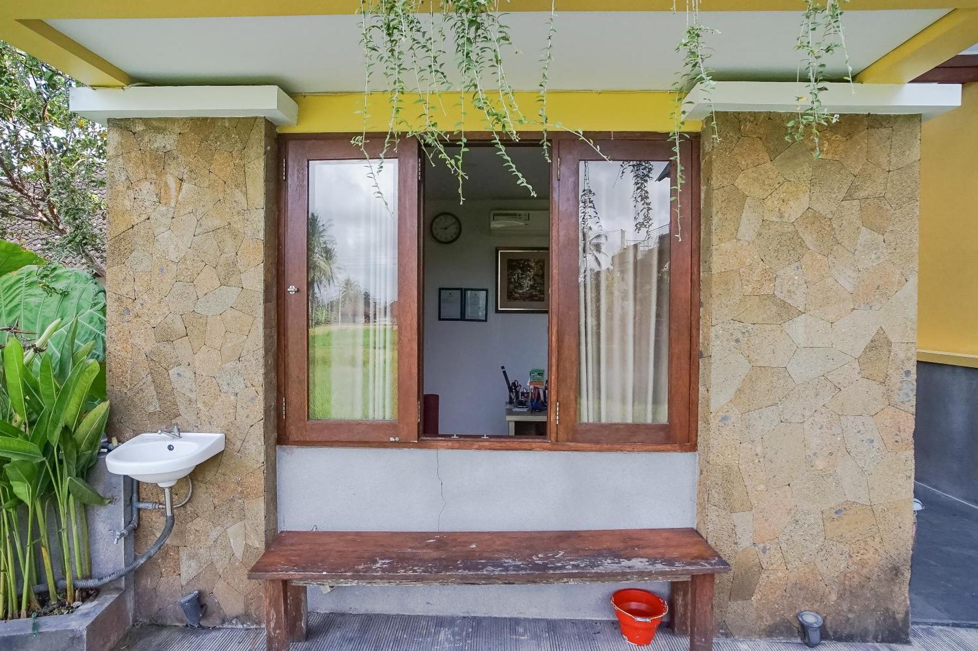 Guest house Toya 3*