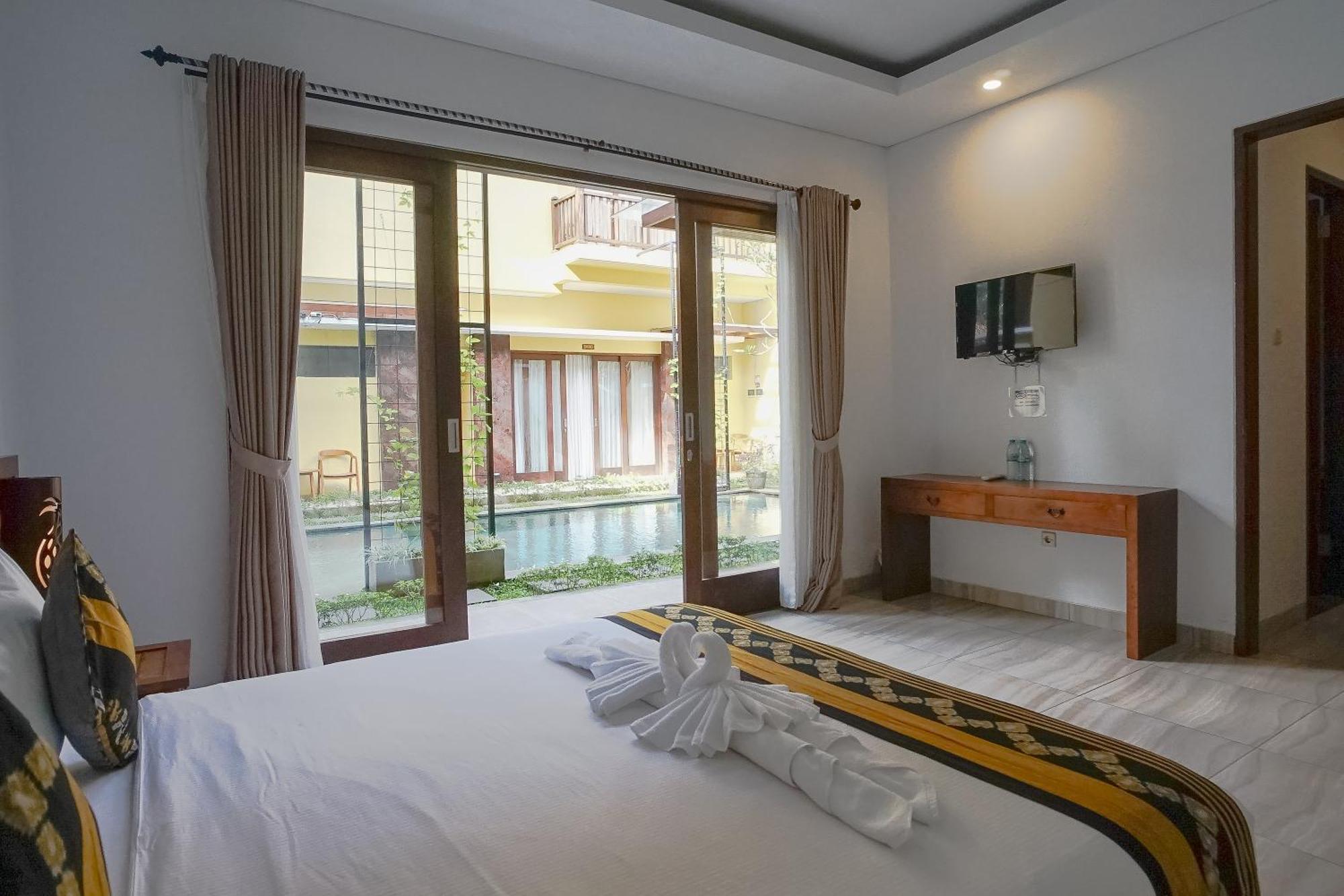 Toya Guest house 3*