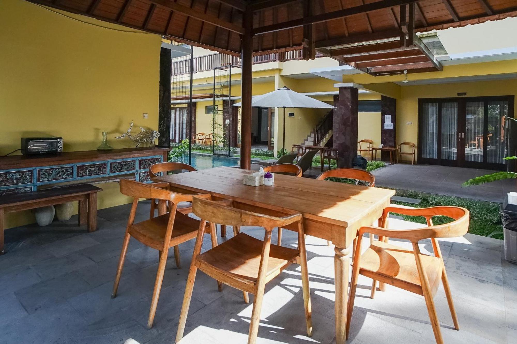 Toya Guest house
