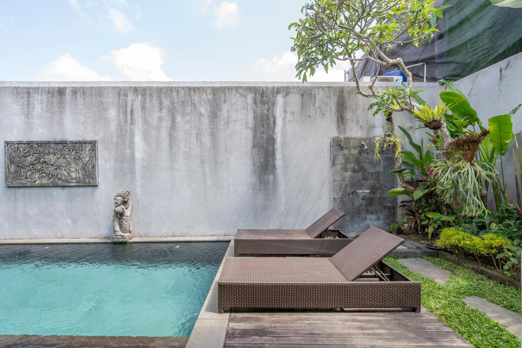 Villa Surya Kencana *