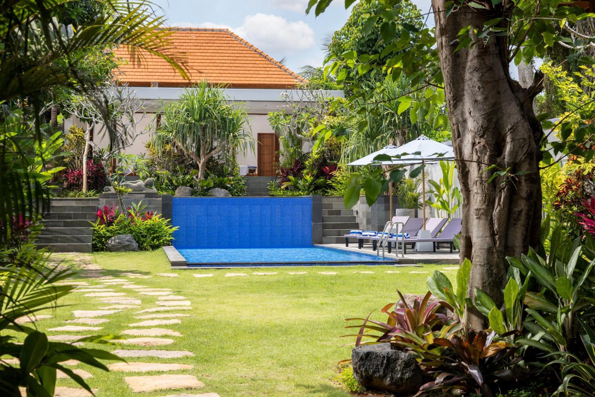 Bhumi Sangtu Hotel 4*