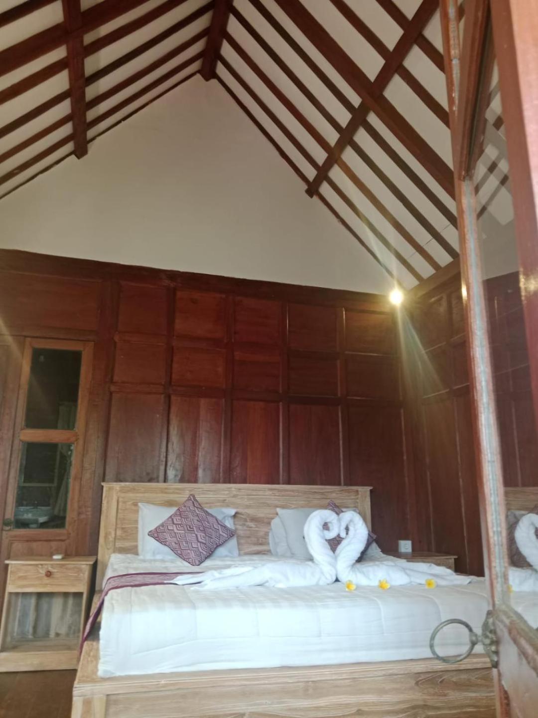 Sunrise Wood House Holiday home