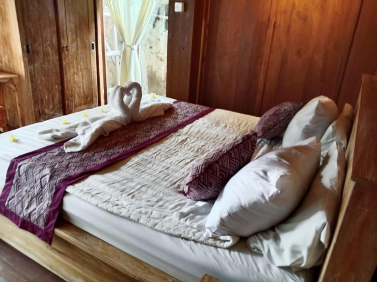 Holiday home Sunrise Wood House *