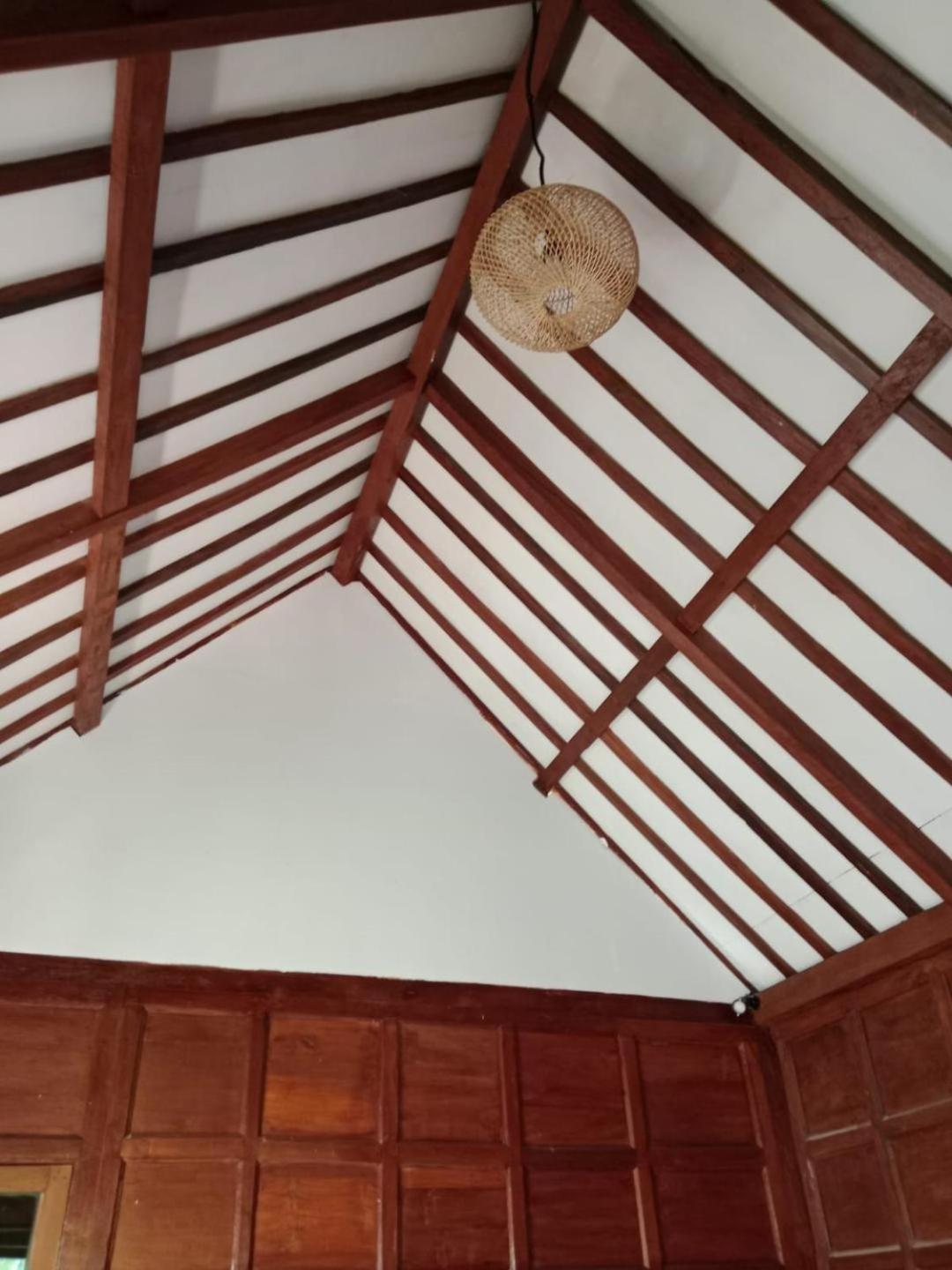Sunrise Wood House Ubud (Bali)