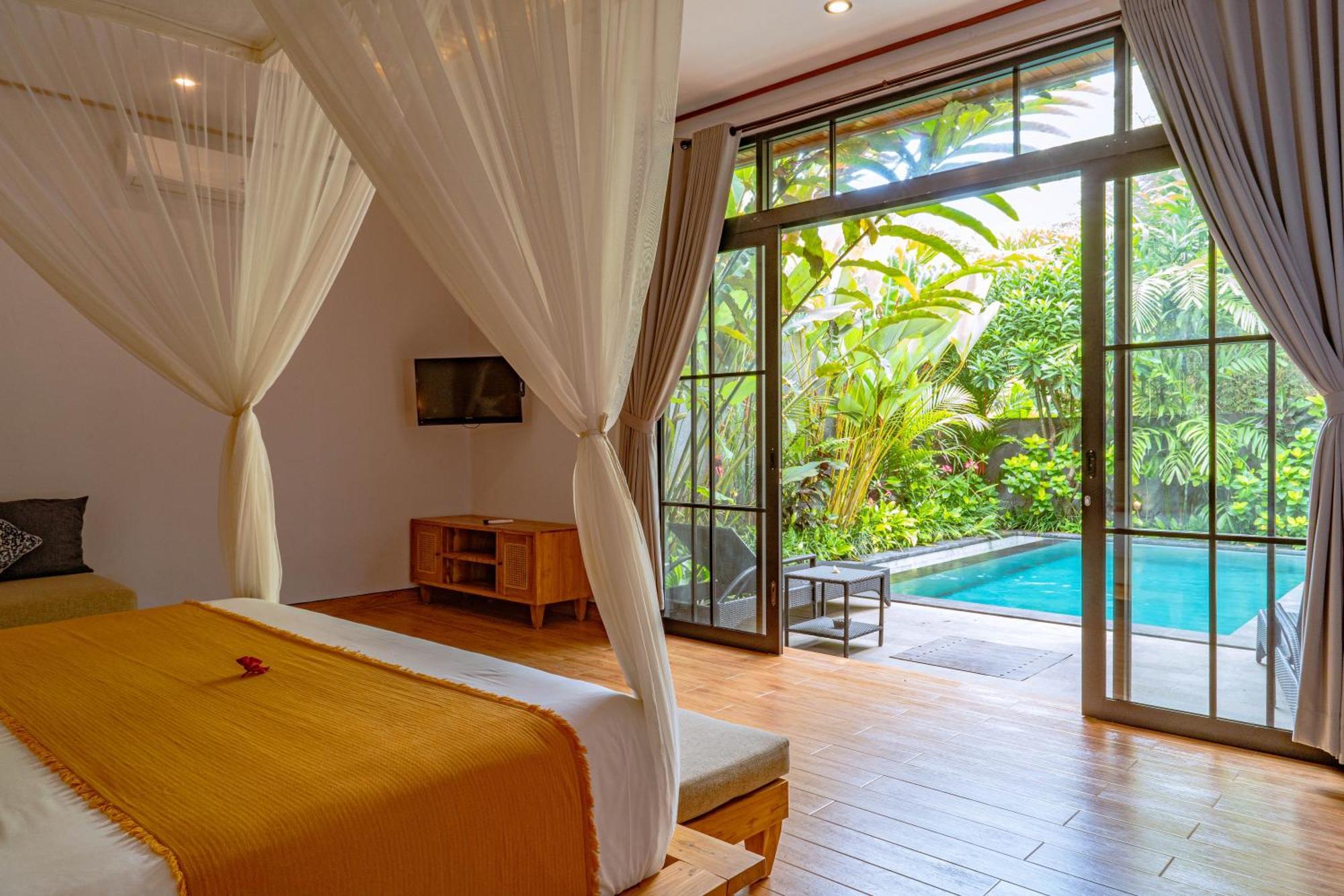 Sawitri Anandhita Luxury *
