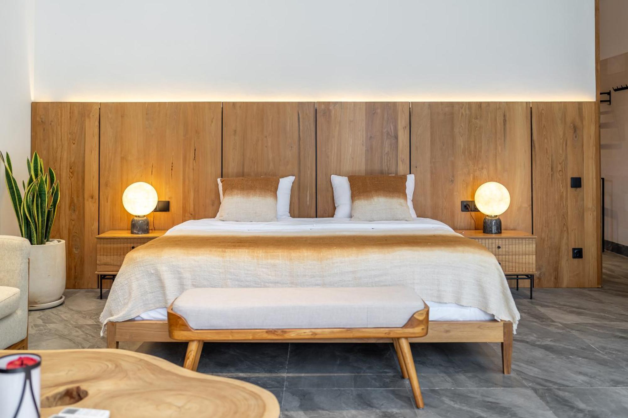 Reconnect And Rejuvenate - Your Private Luxury Retreat In Villa