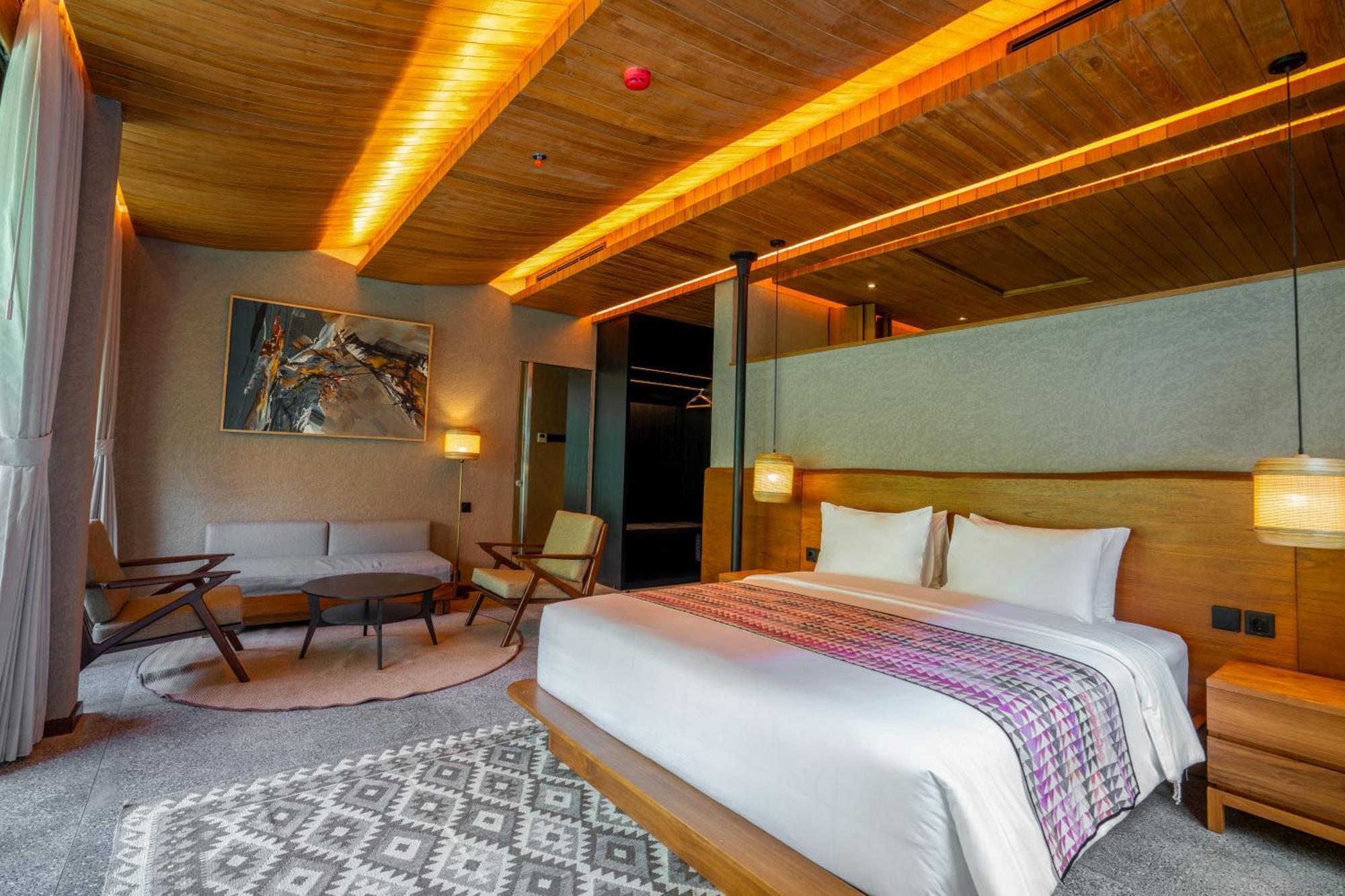The Kemilau Hotel