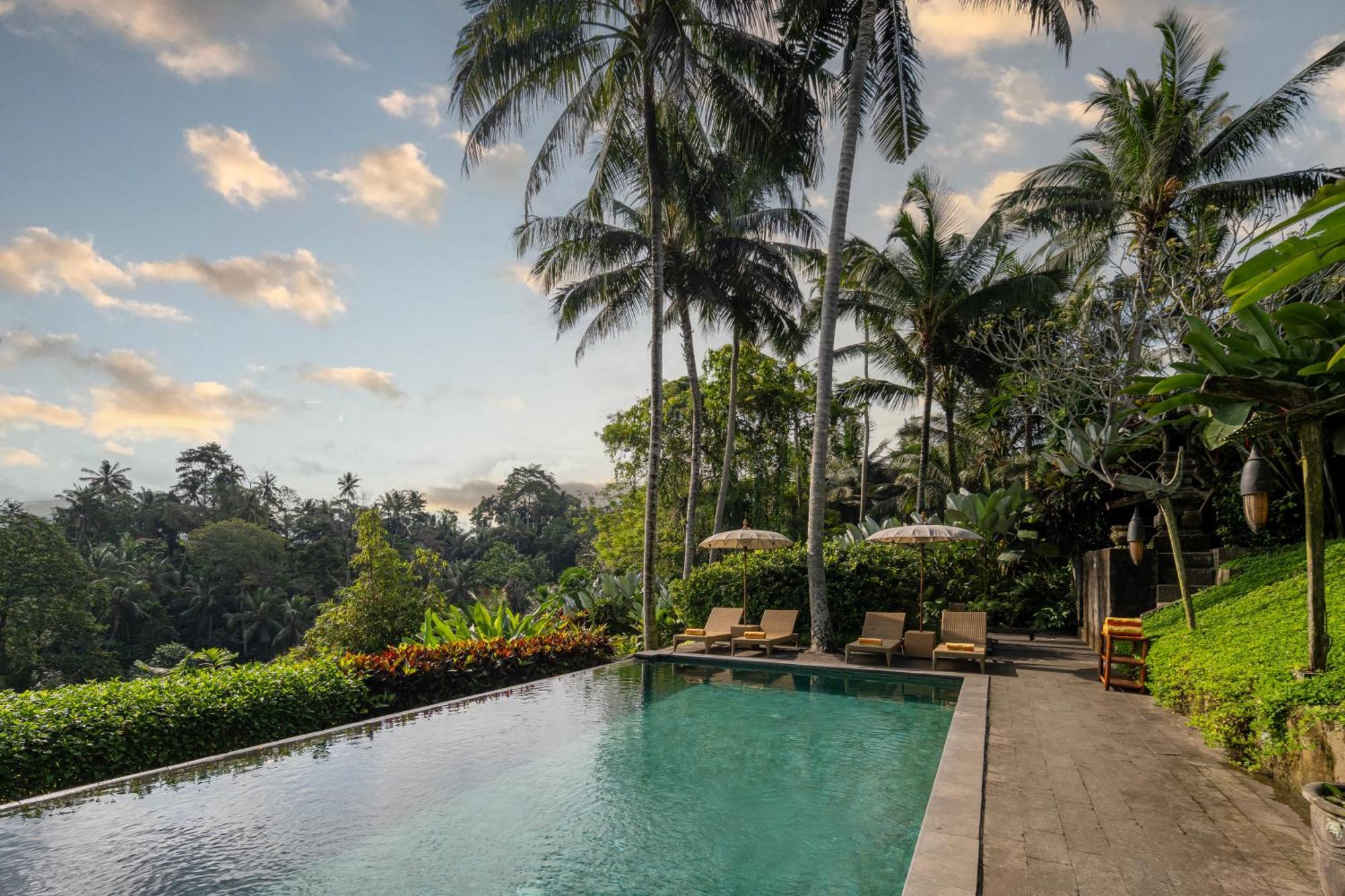 Pertiwi Bisma 1 Hotel 3*