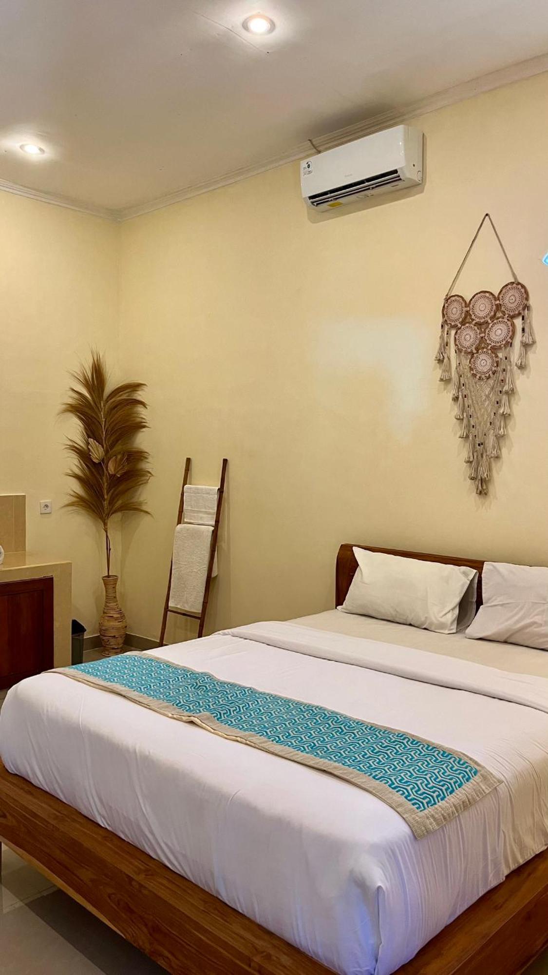 Dewantara 2 Villa *