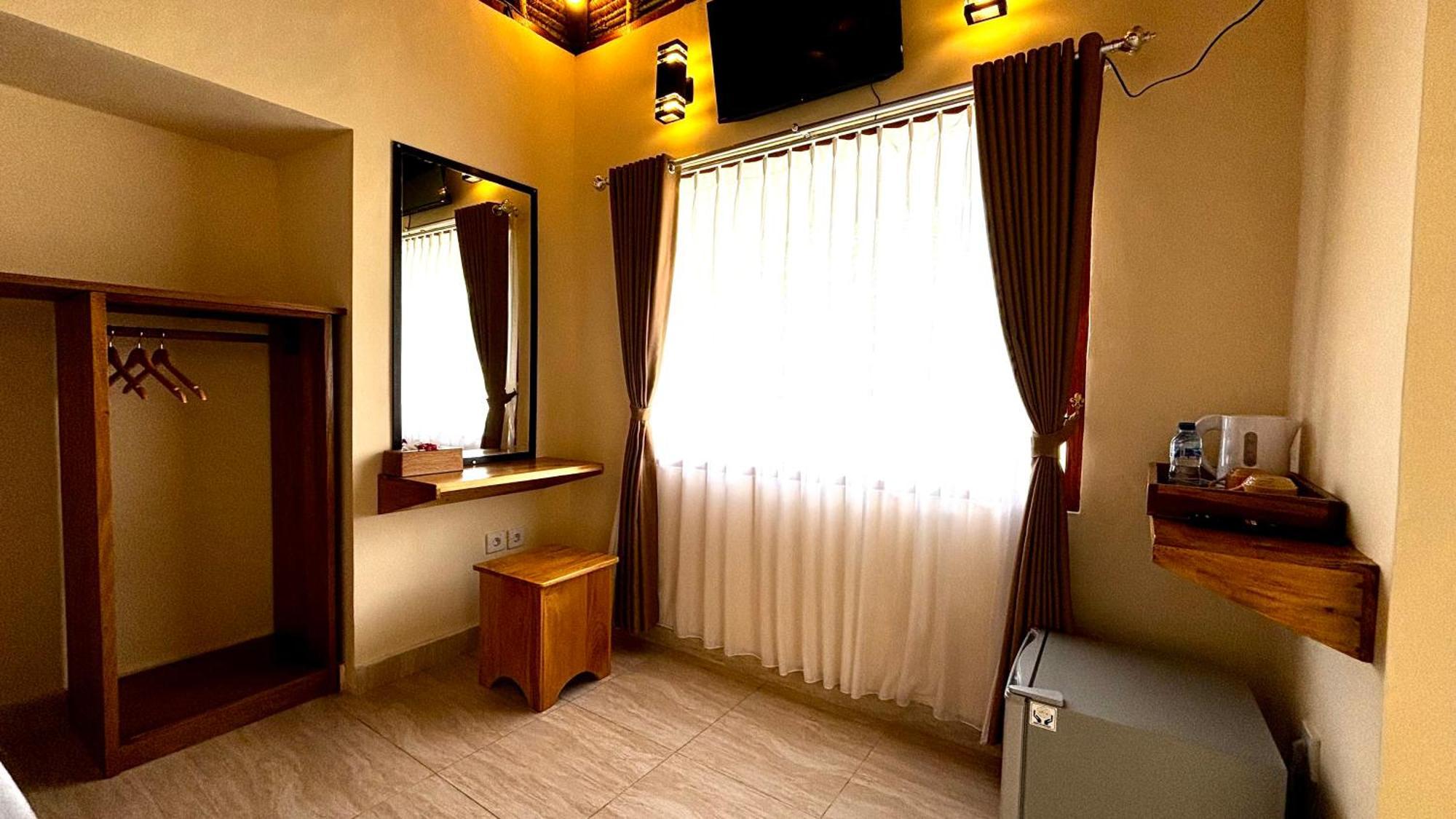 Dur Pekerisan Retreat Villa *