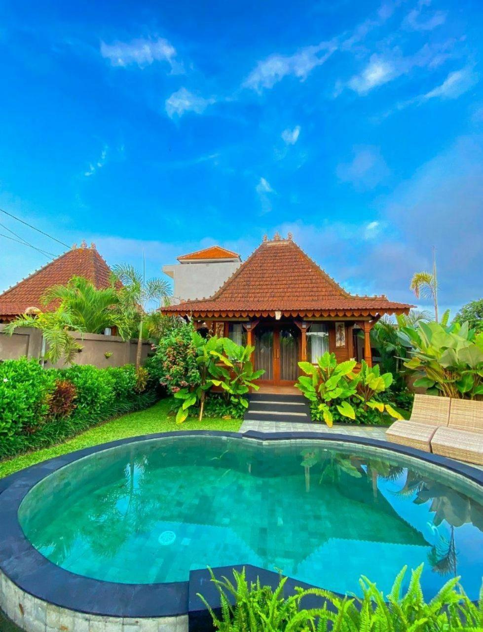 Pertiwi Uma Sari Villla Villa *