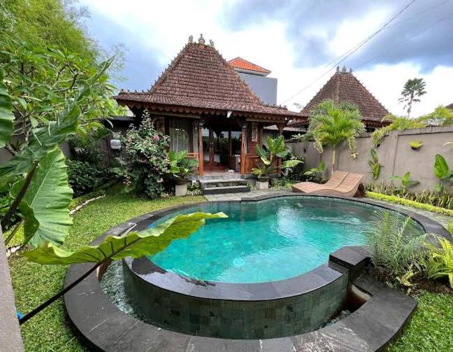 Pertiwi Uma Sari Villla * Ubud (Bali)