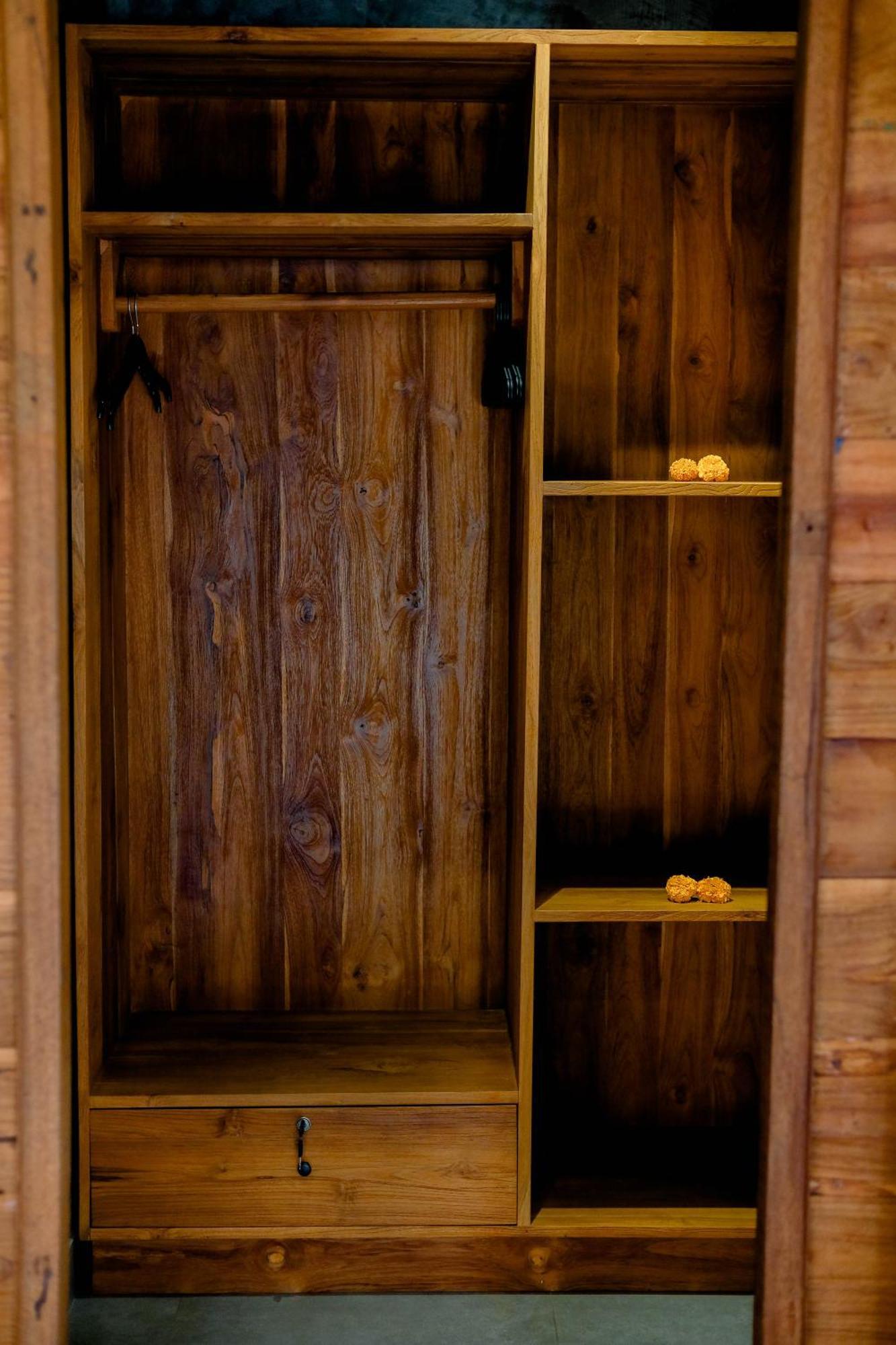 Kayu Batu Ubud (Bali)