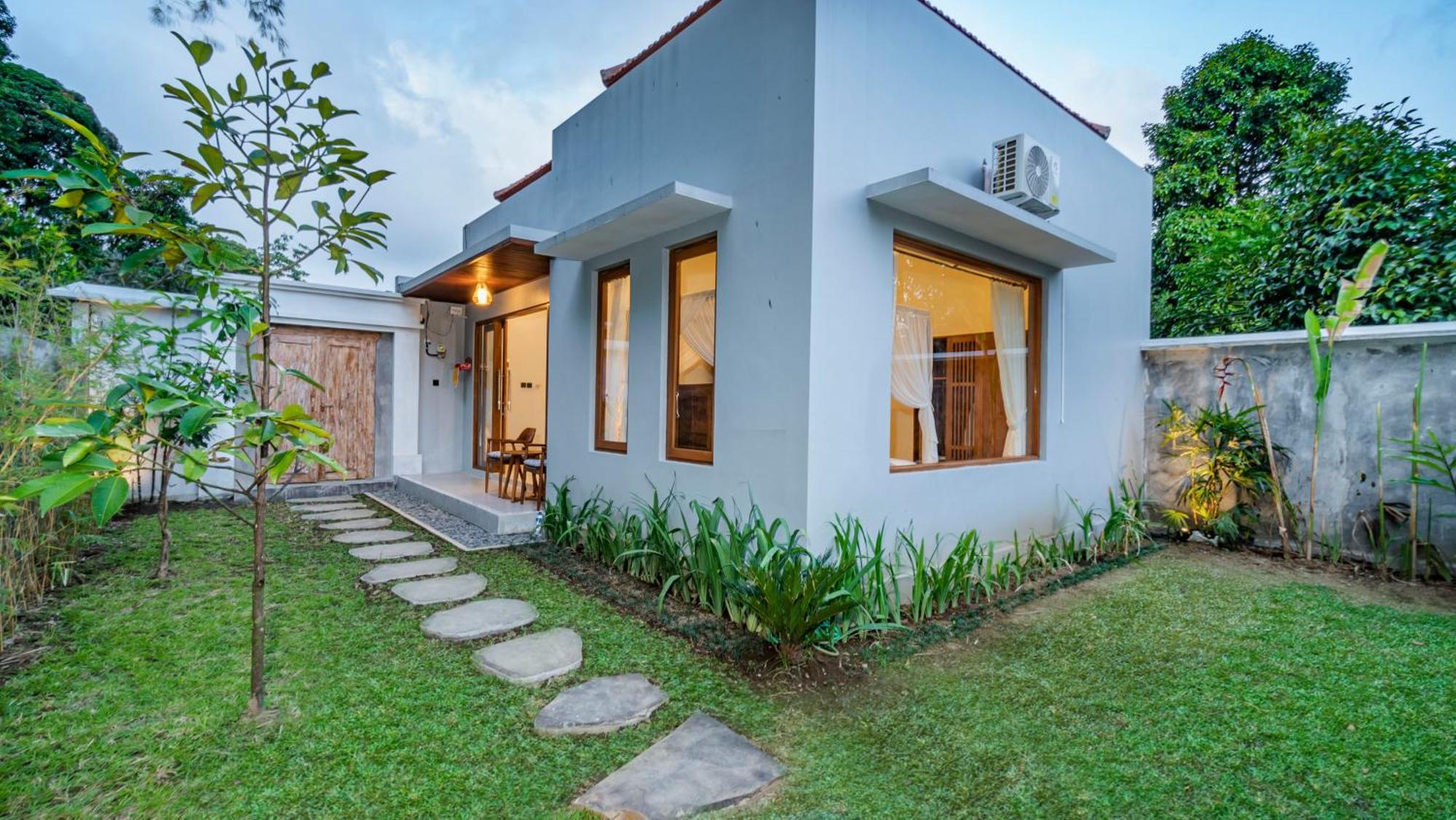 Suweca House *