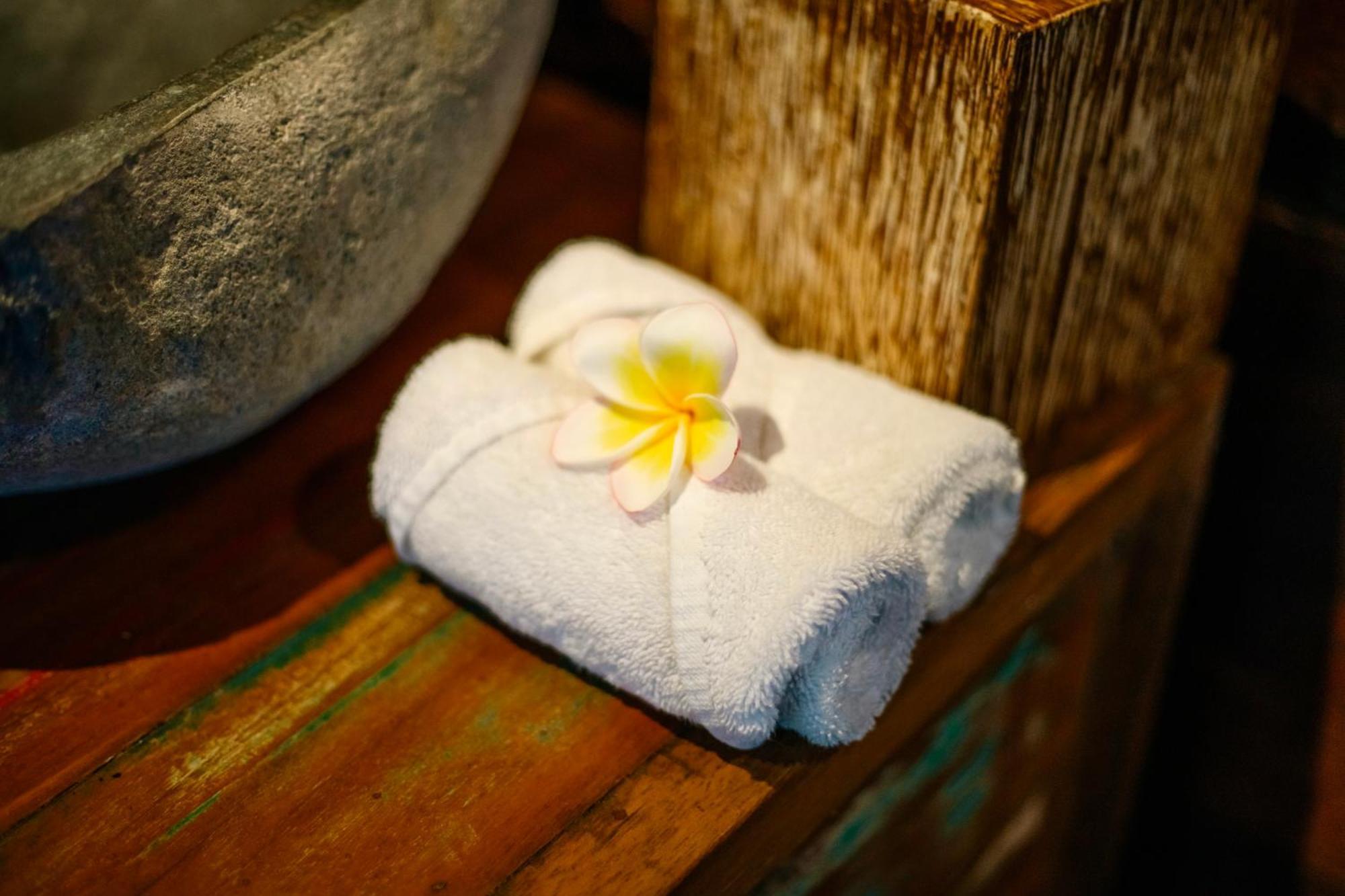 Unwind And Relax At Rumah Richard Holiday home