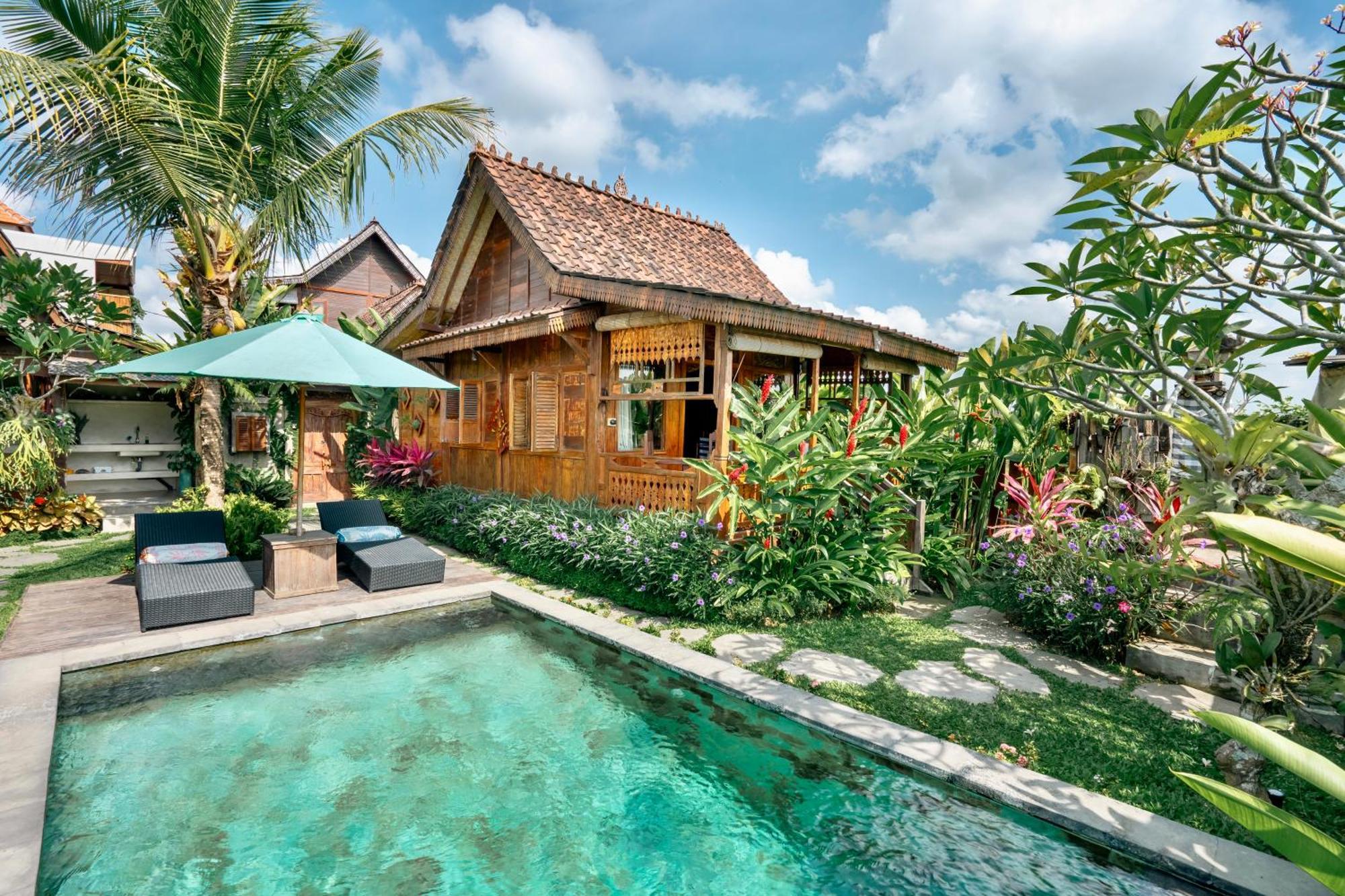 Unwind And Relax At Rumah Richard *