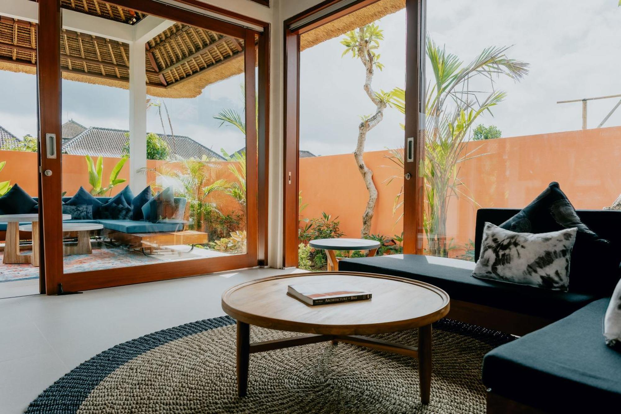 Alcyone House Villa *