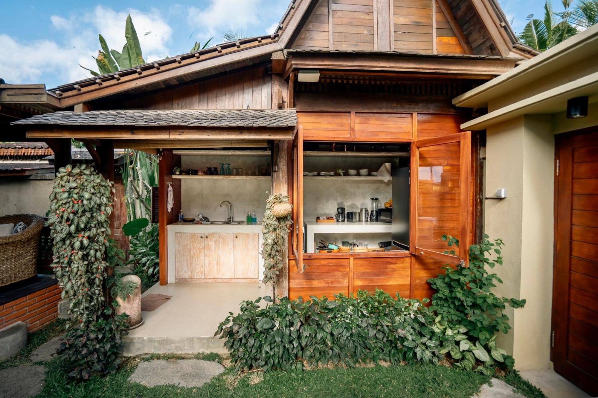 Indulge In The Serenity Of Bali At Rumah Elfi Villa Ubud (Bali)